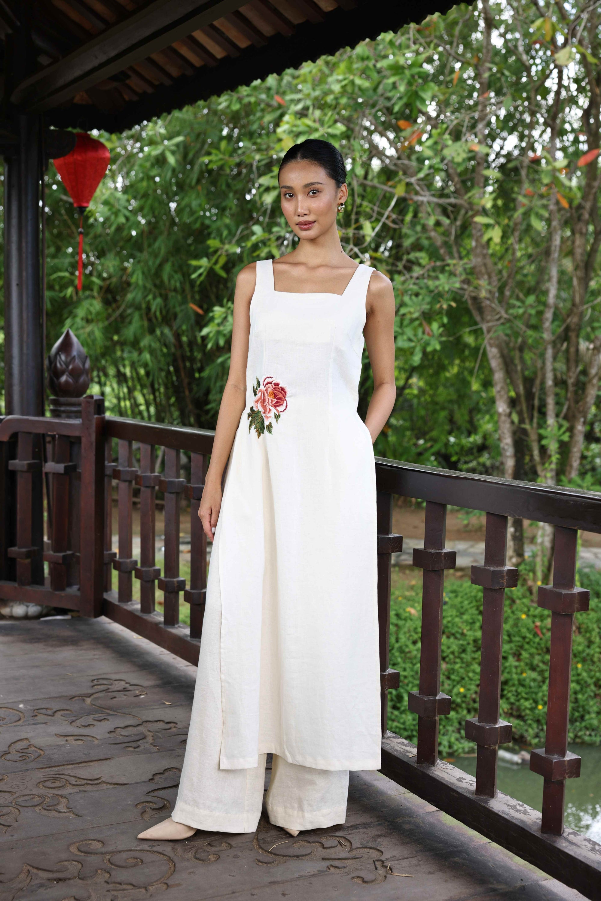 Embroidered square neck Vietnamese dress ELA-32