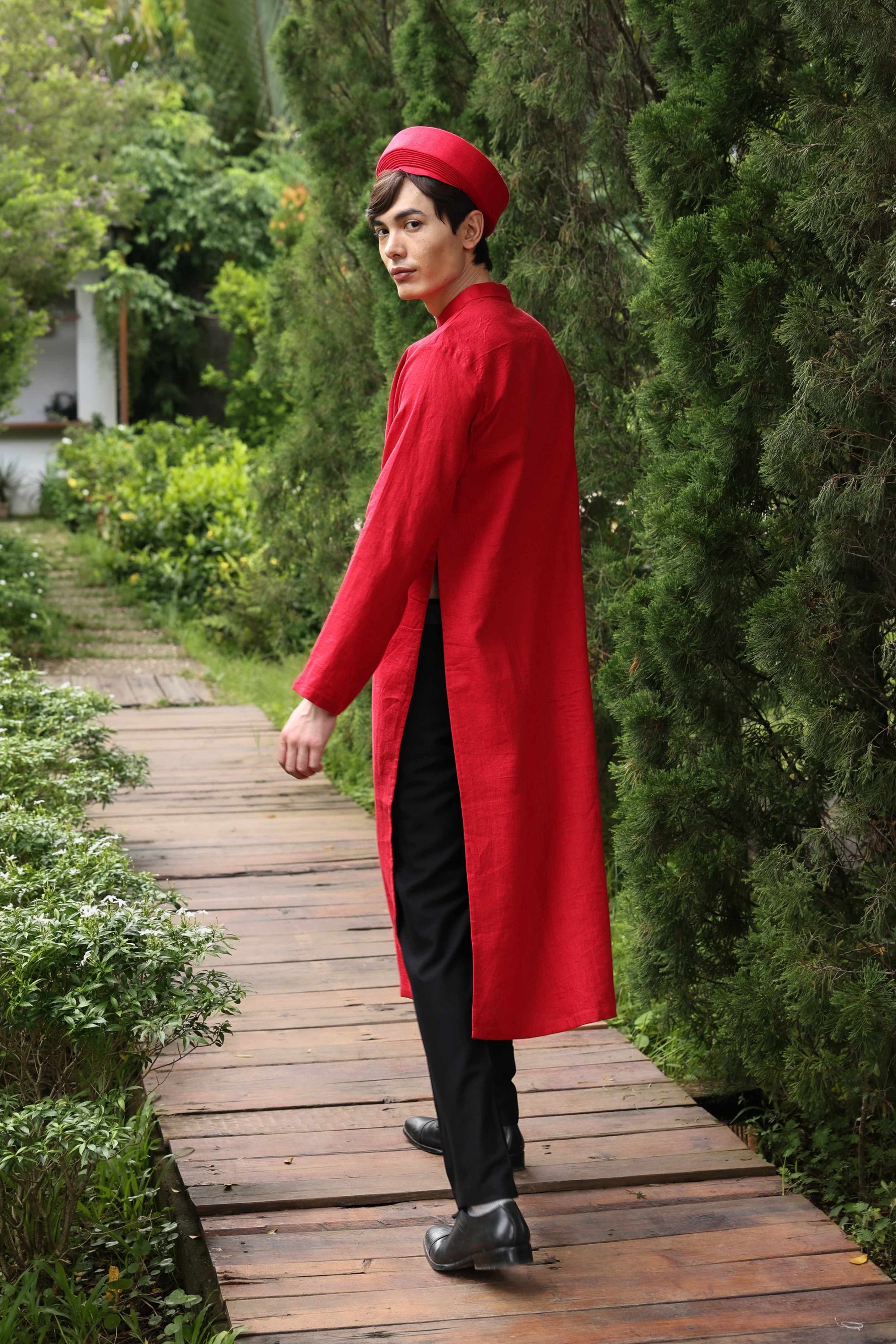 Hand-embroidered wedding tunic for men