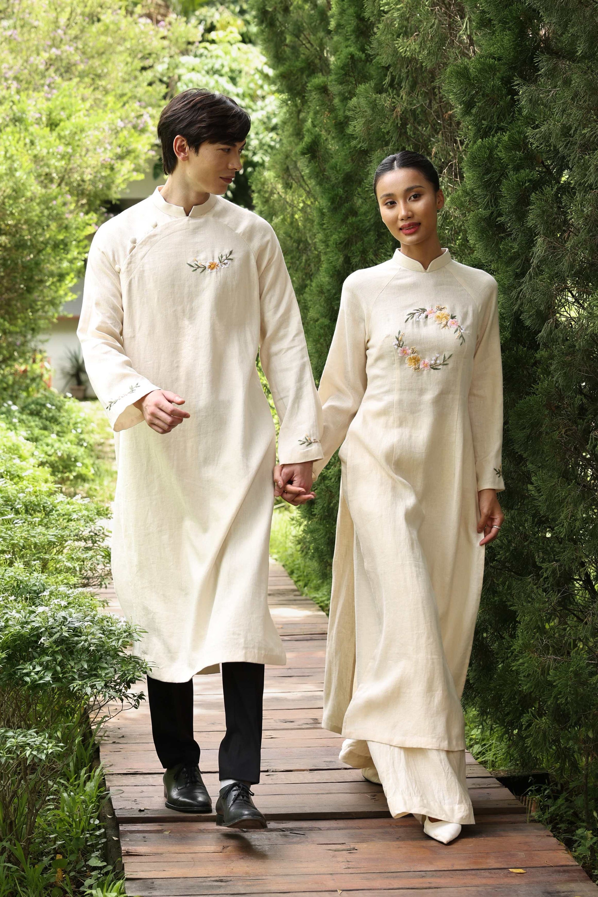 Handmade linen ao dai for wedding