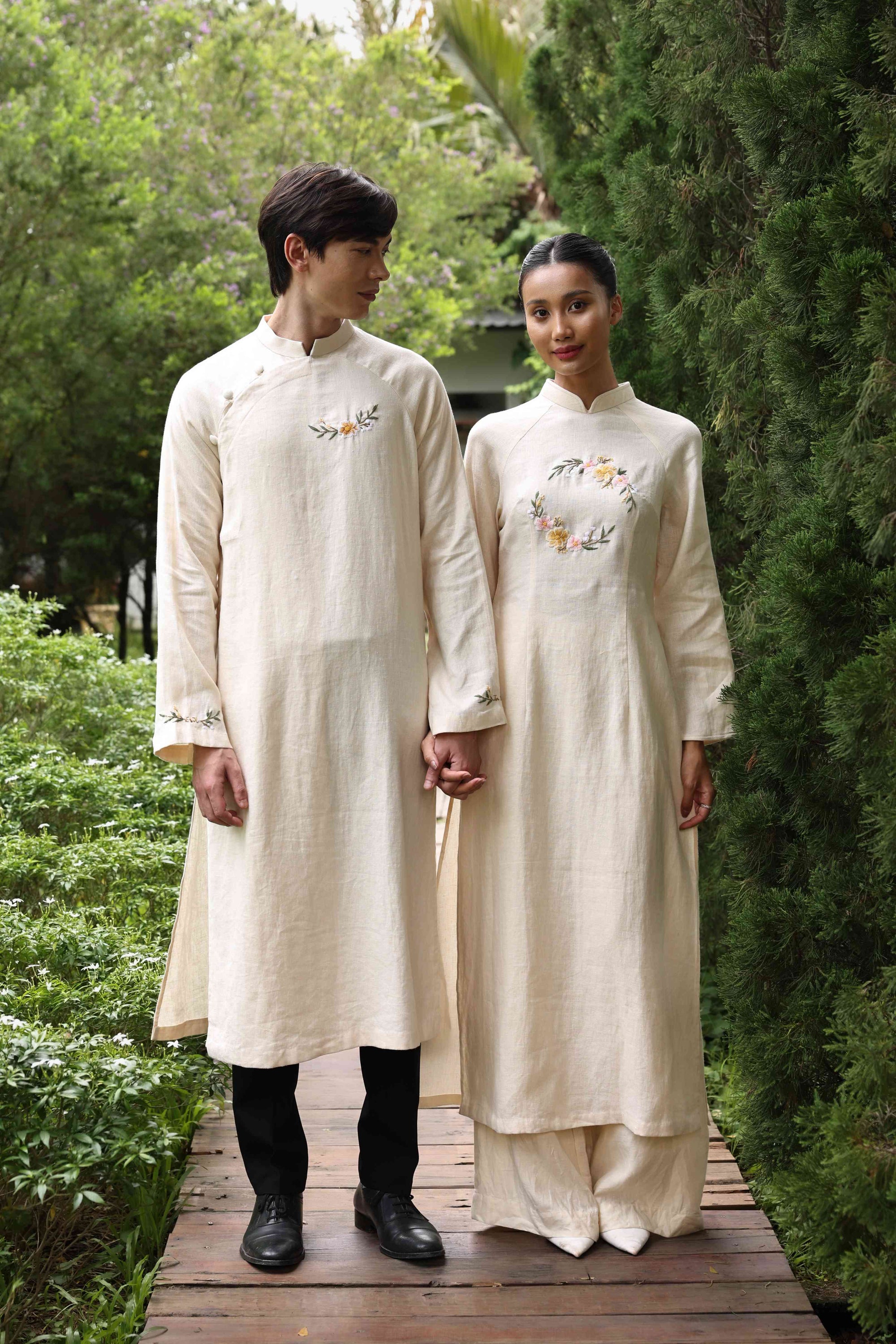 Handmade linen ao dai for wedding