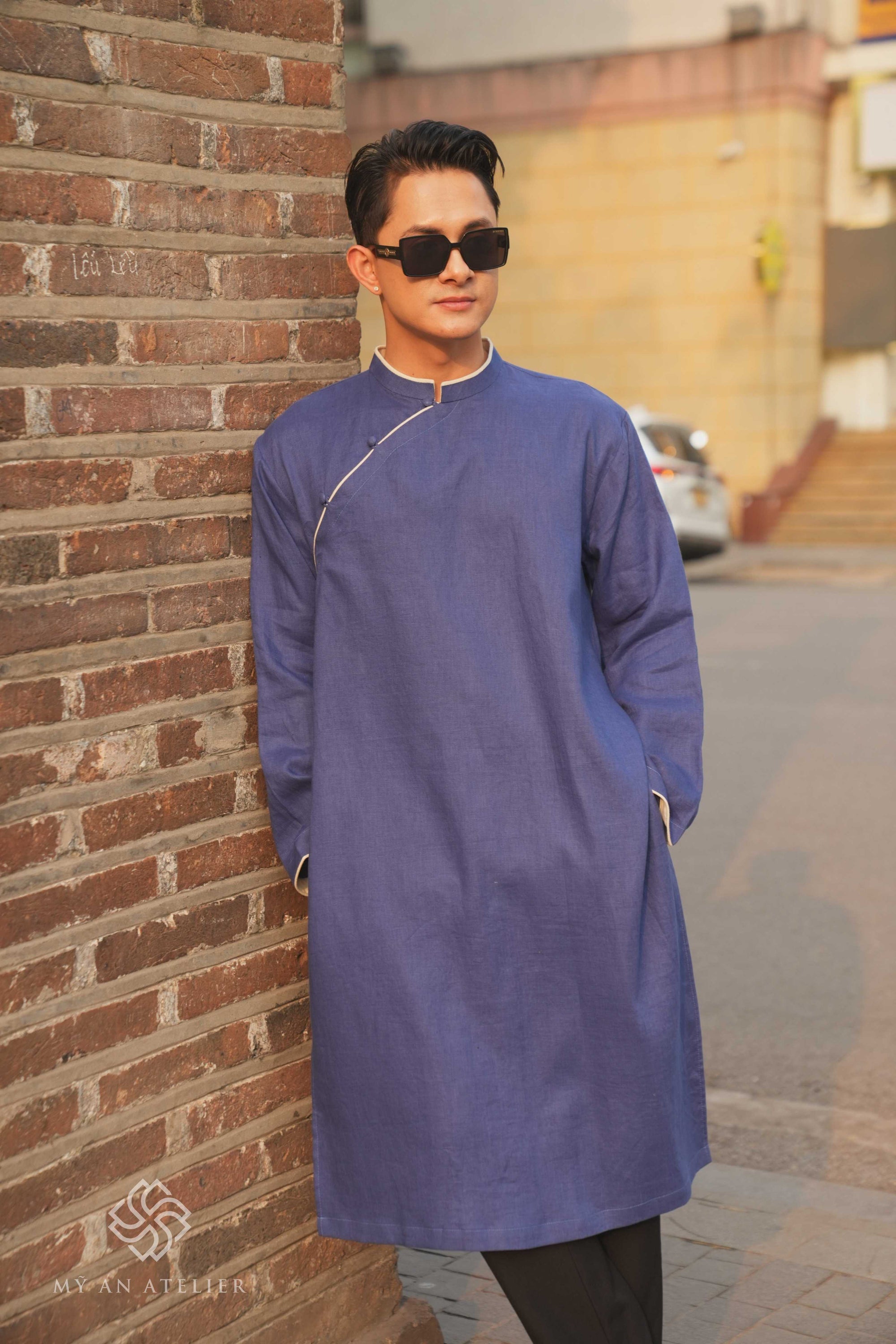 Linen men Vietnam long dress