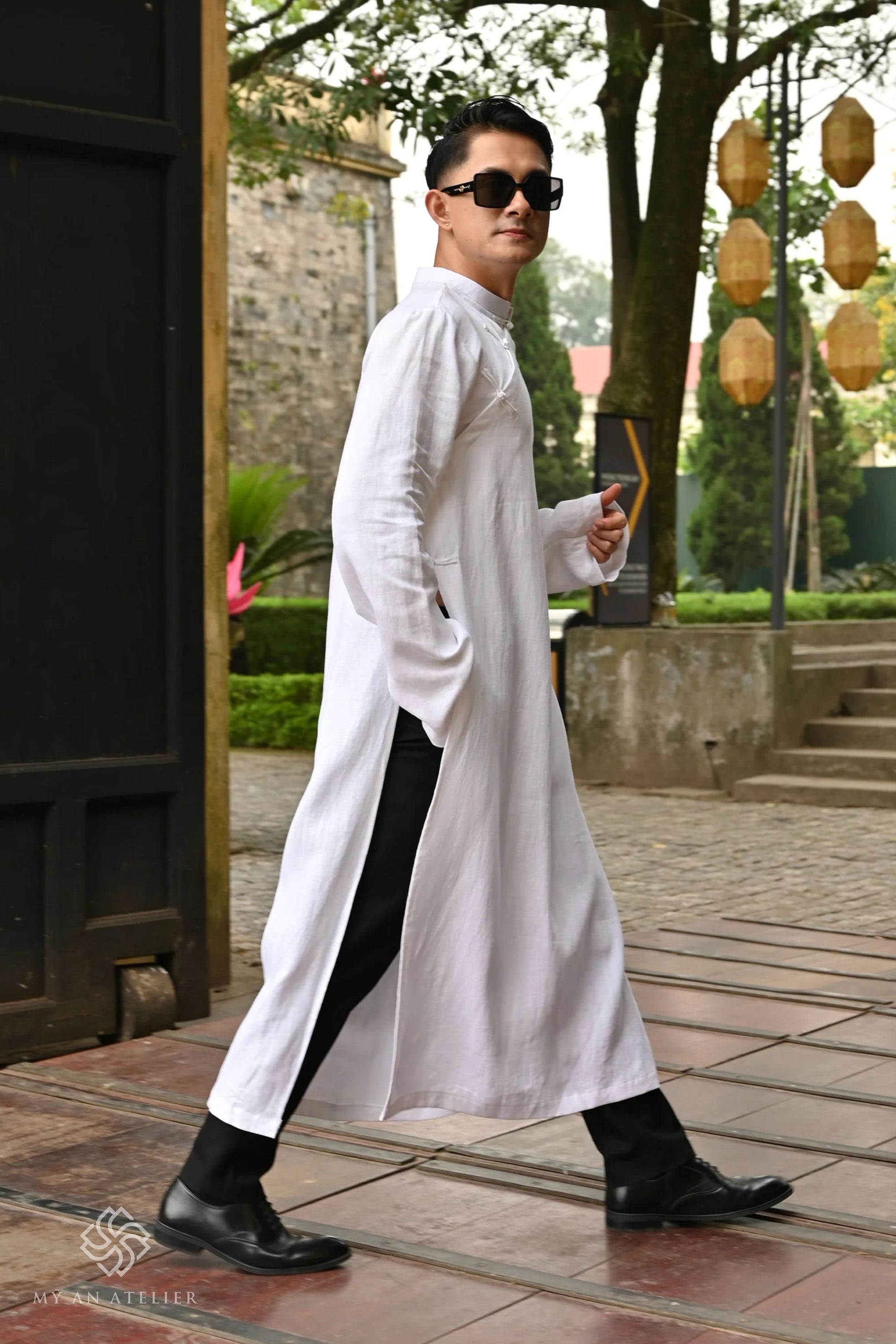 Linen men long Vietnamese dress