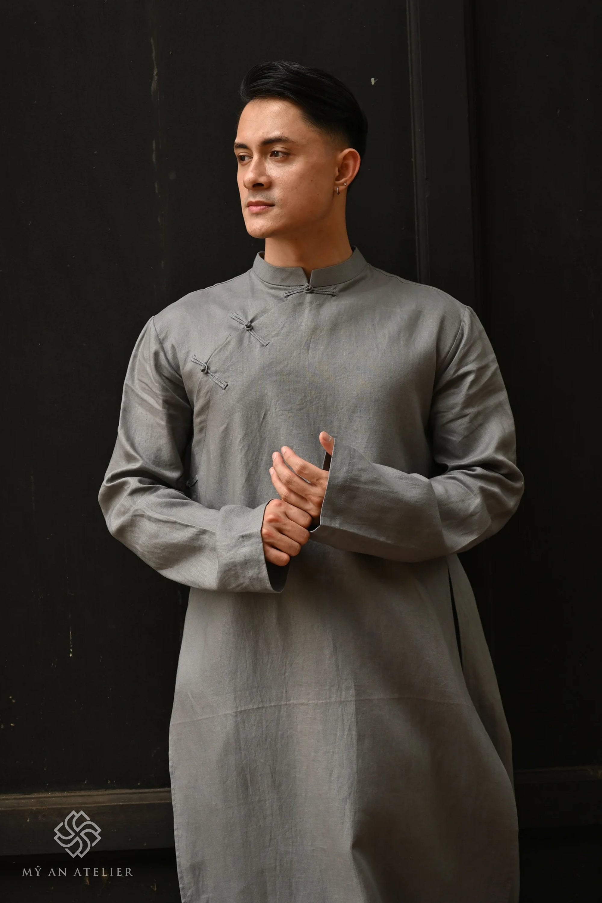 Linen men's ao dai Vietnamese dress