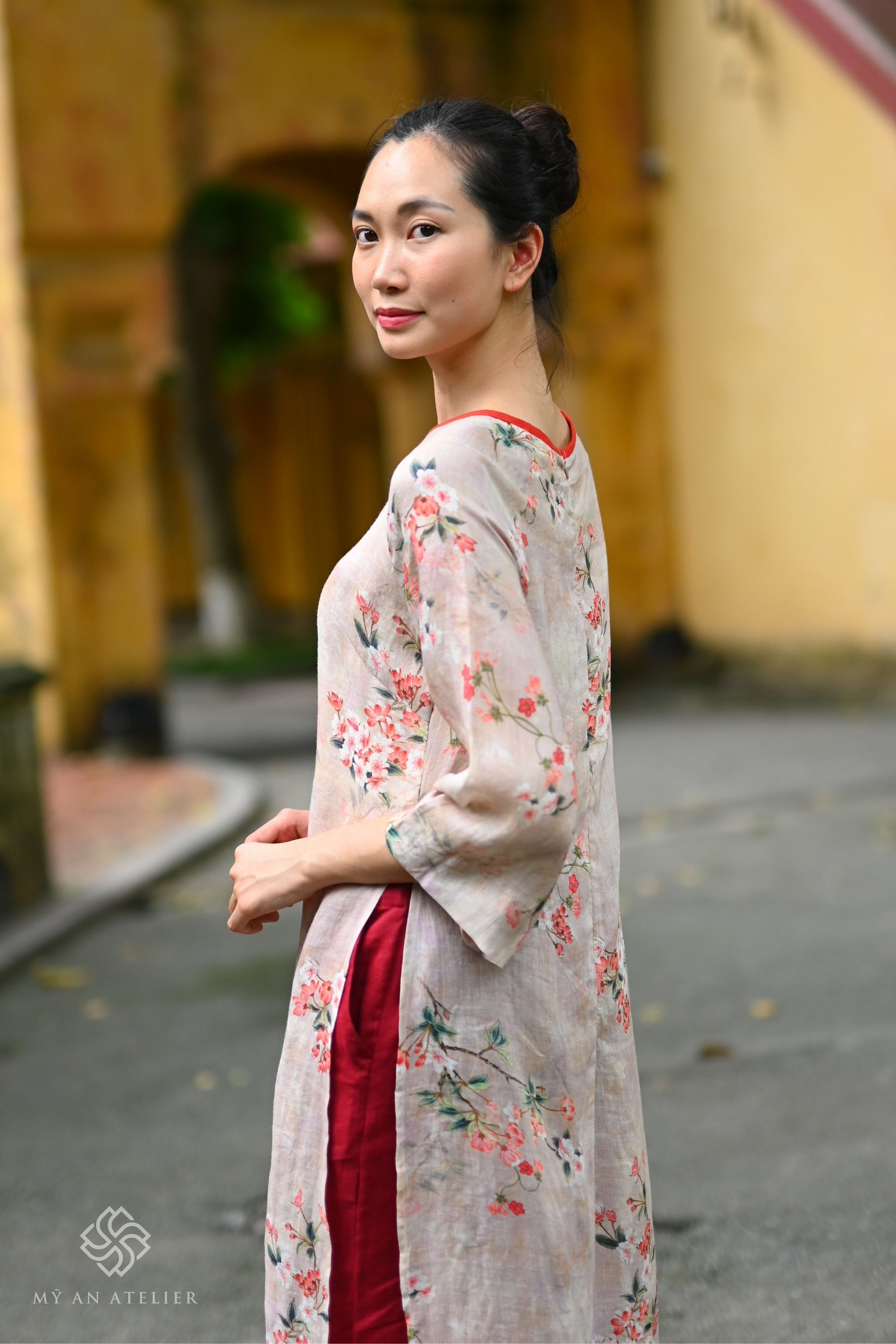 Linen Vietnamese dress ao dai
