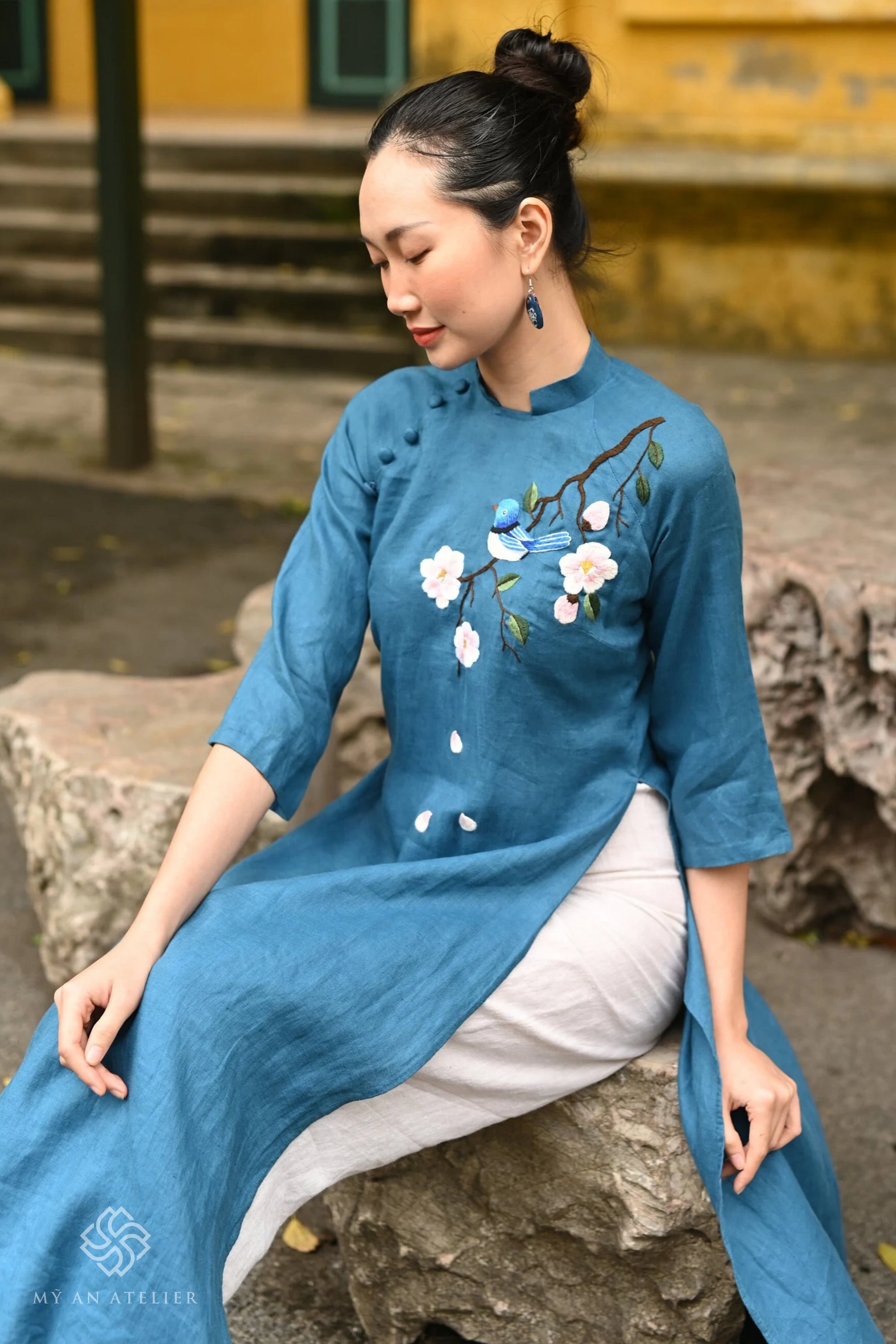 Linen Vietnamese dress women