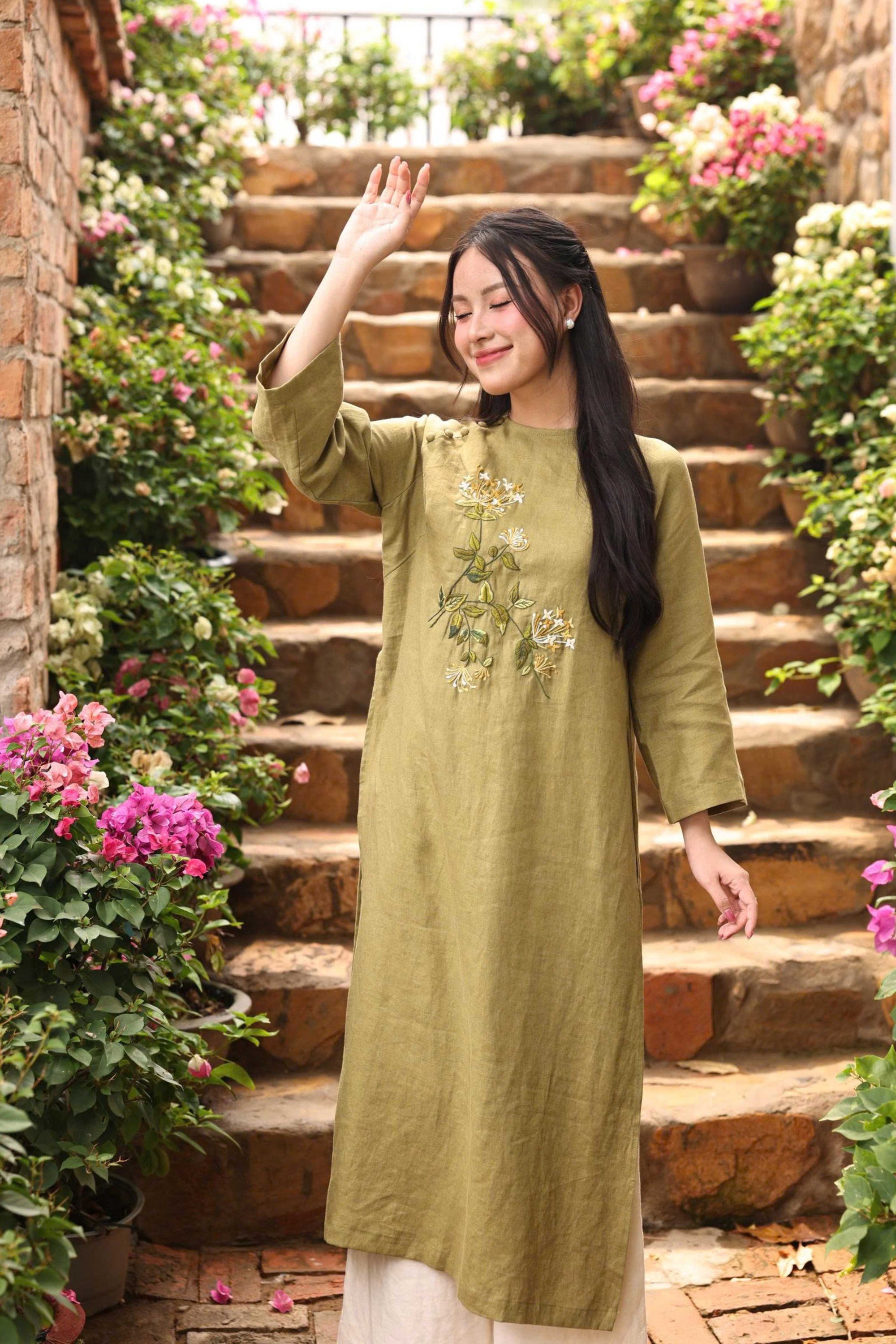 Linen Vietnamese long dress