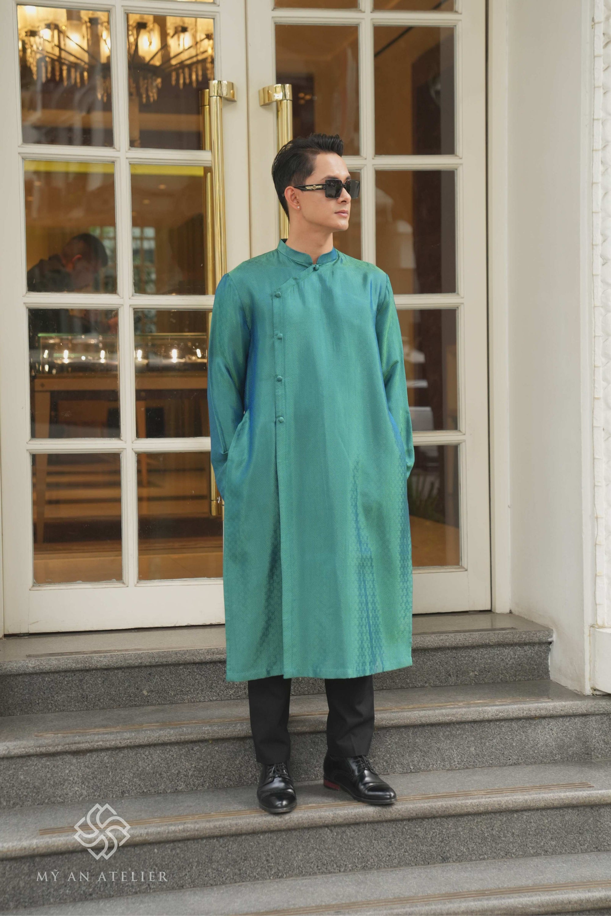 Mulberry silk Vietnam costume men