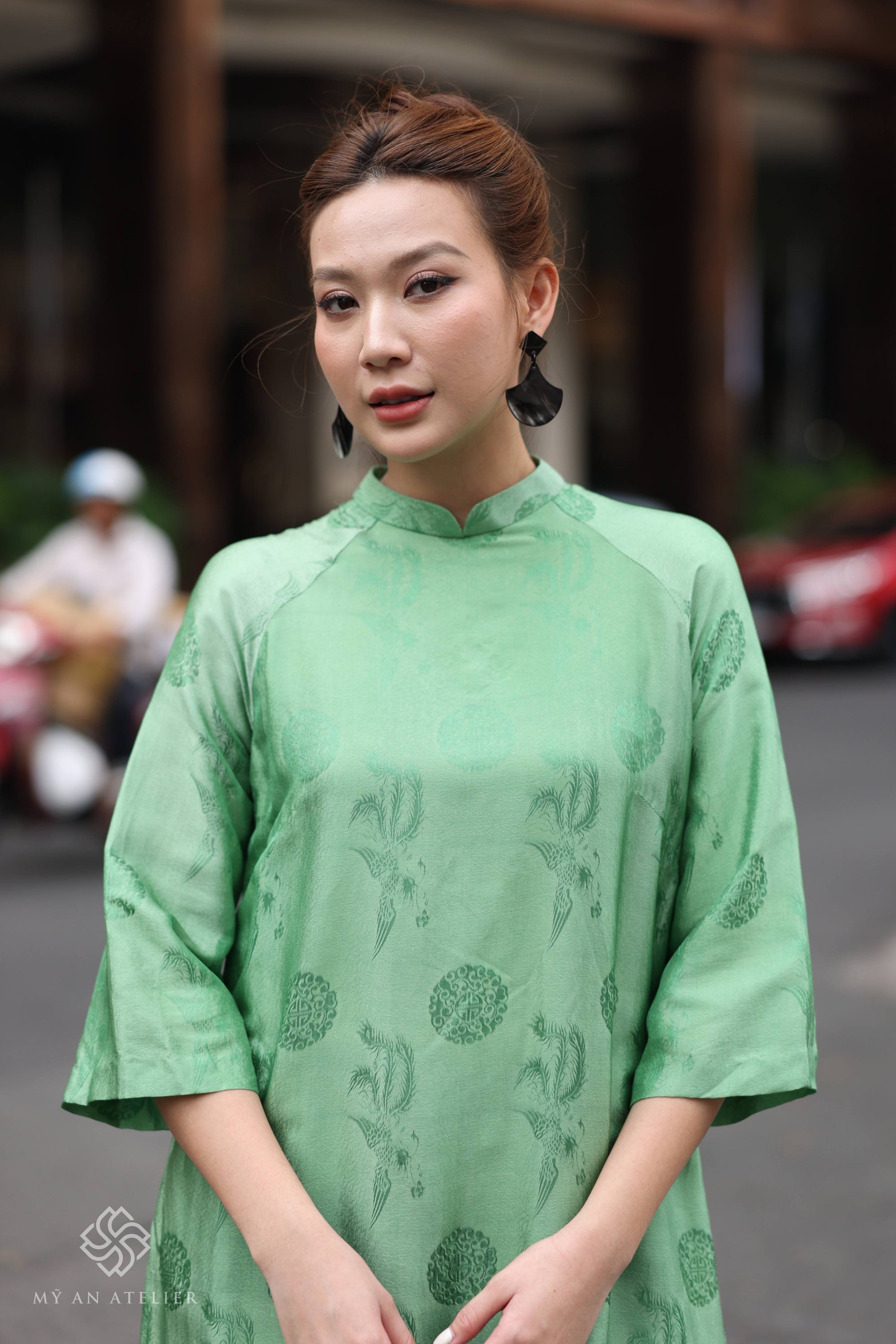 Mulberry silk ao dai plus size