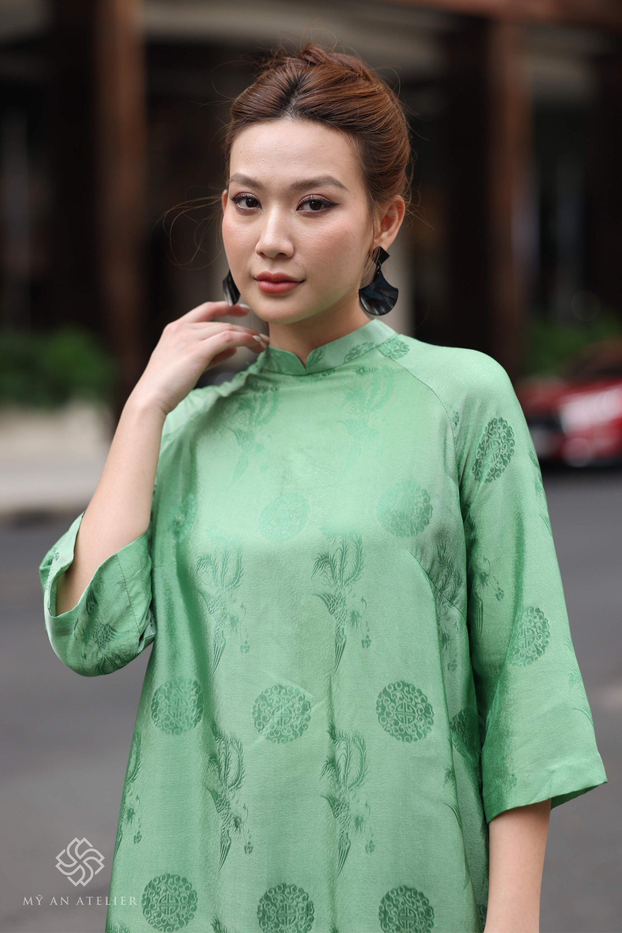 Mulberry silk ao dai plus size