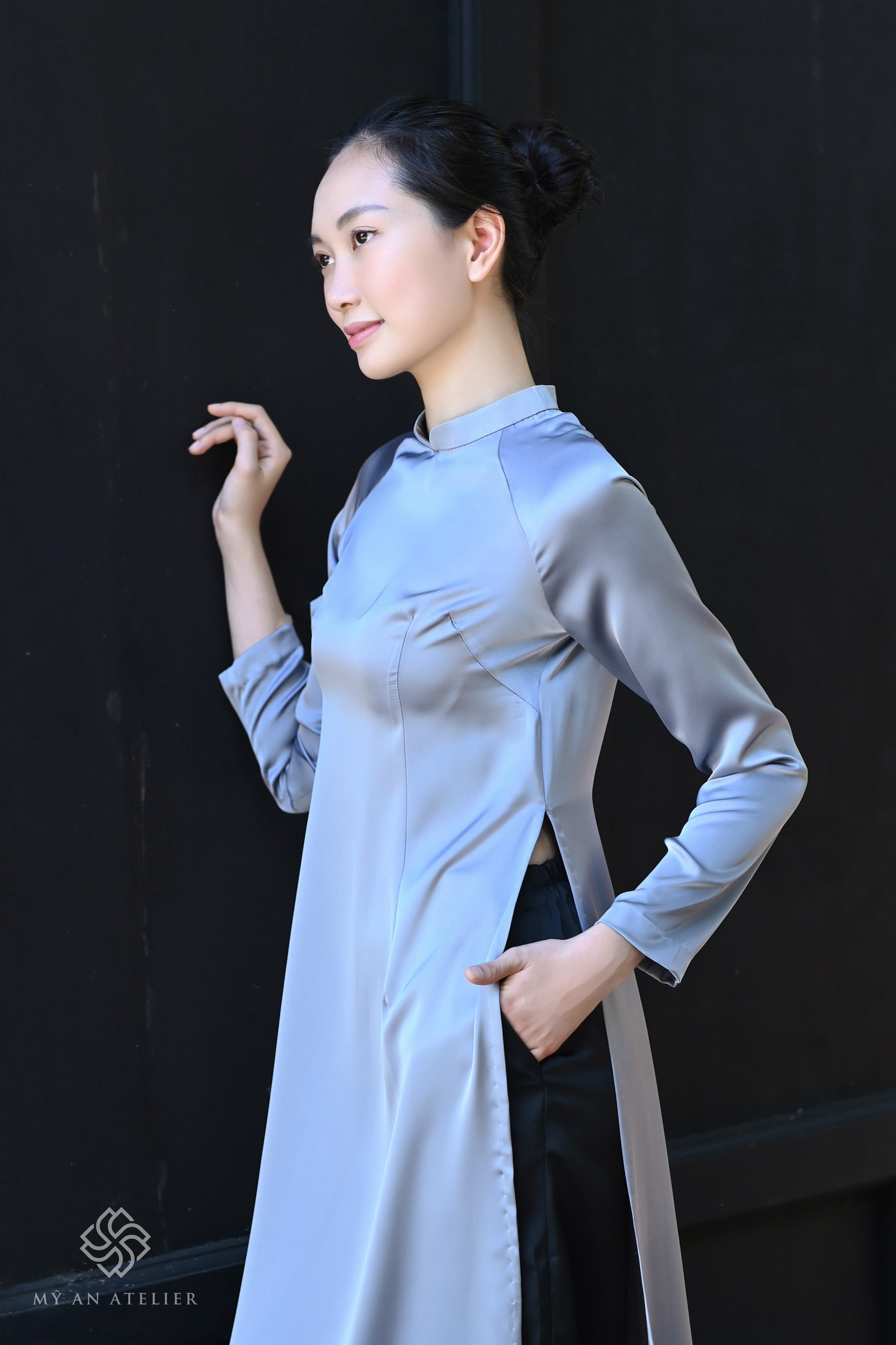 Mulberry silk cultural Vietnamese dress
