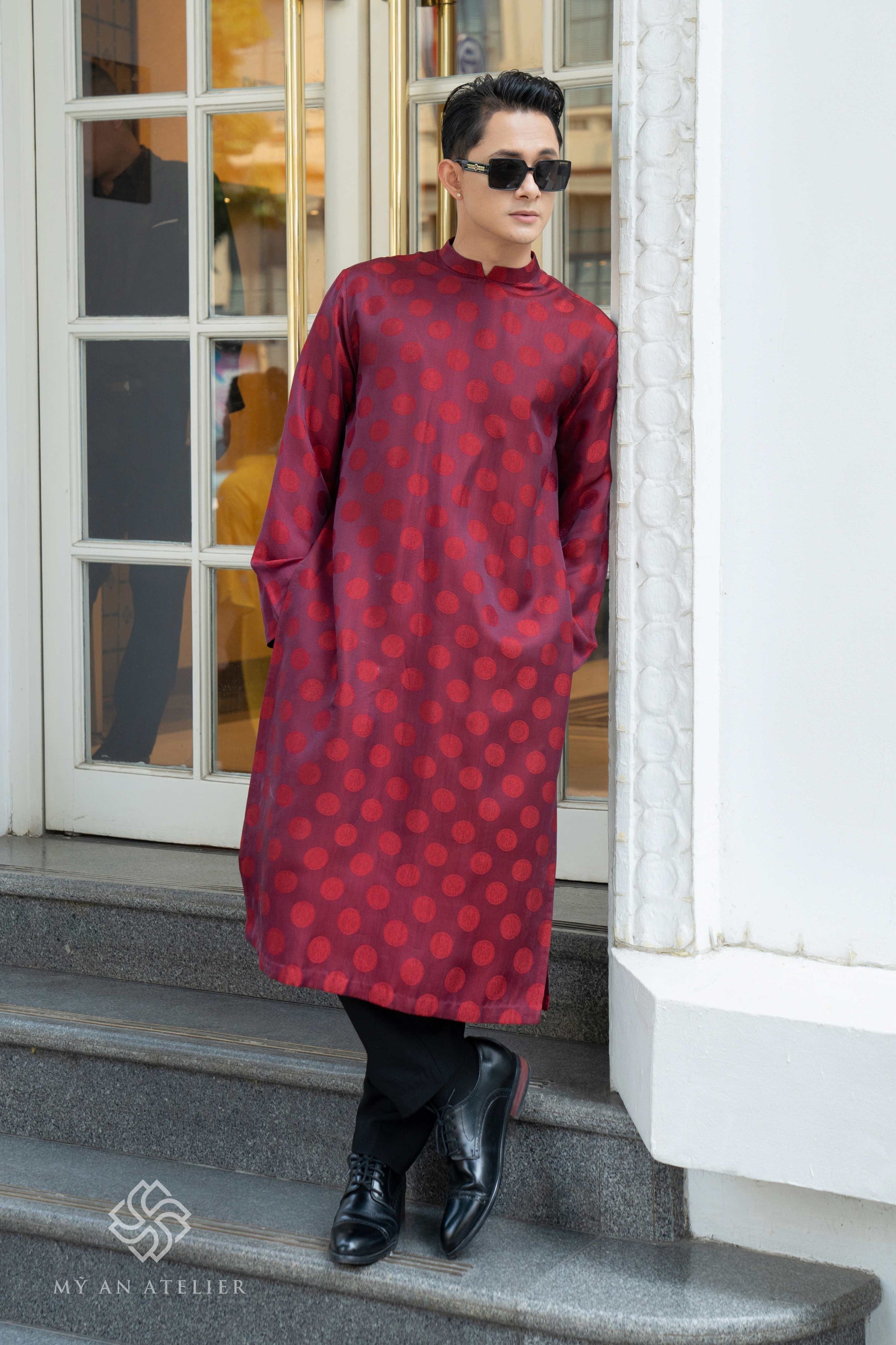 Mulberry silk men Vietnamese tunic dress