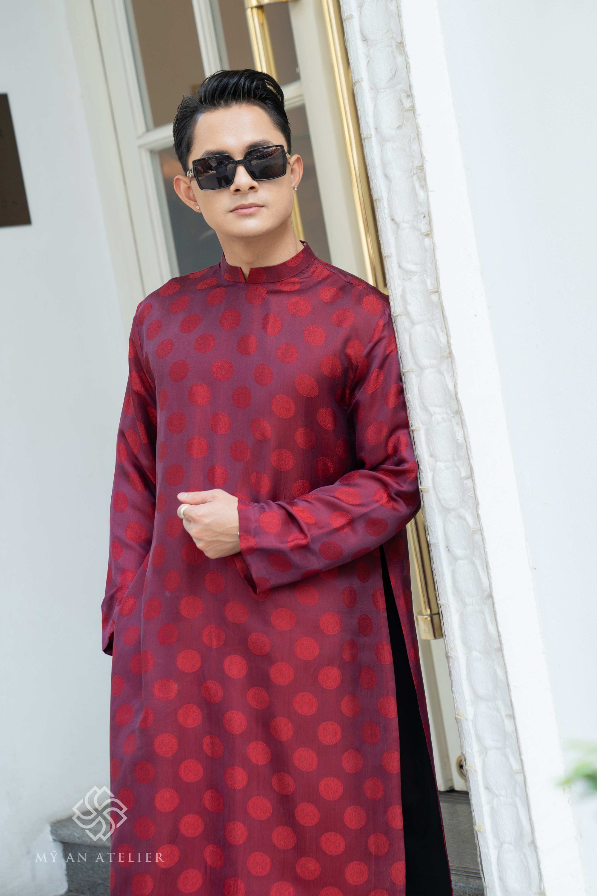 Mulberry silk men Vietnamese tunic dress