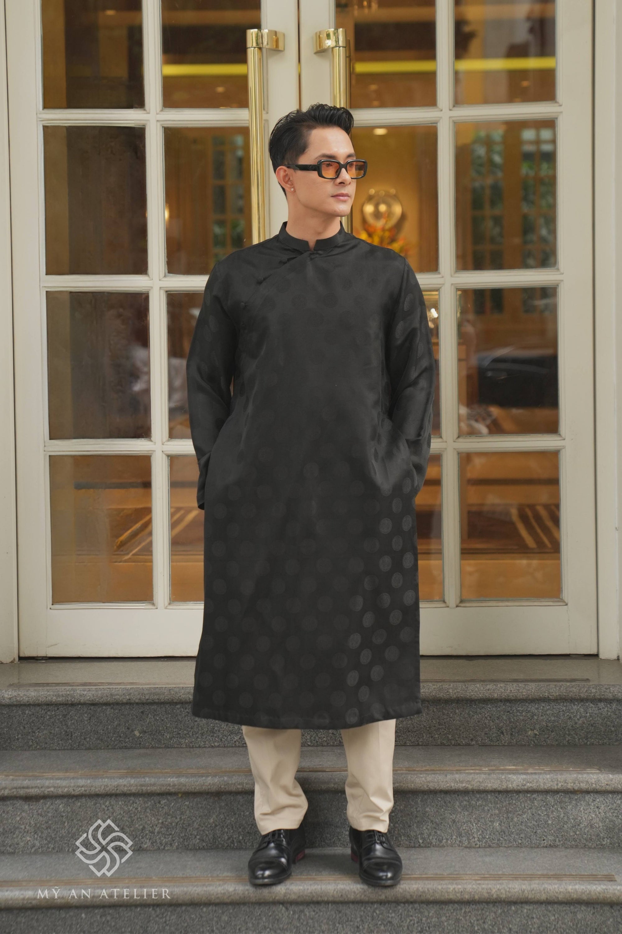 Mulberry silk men modern Vietnamese dress