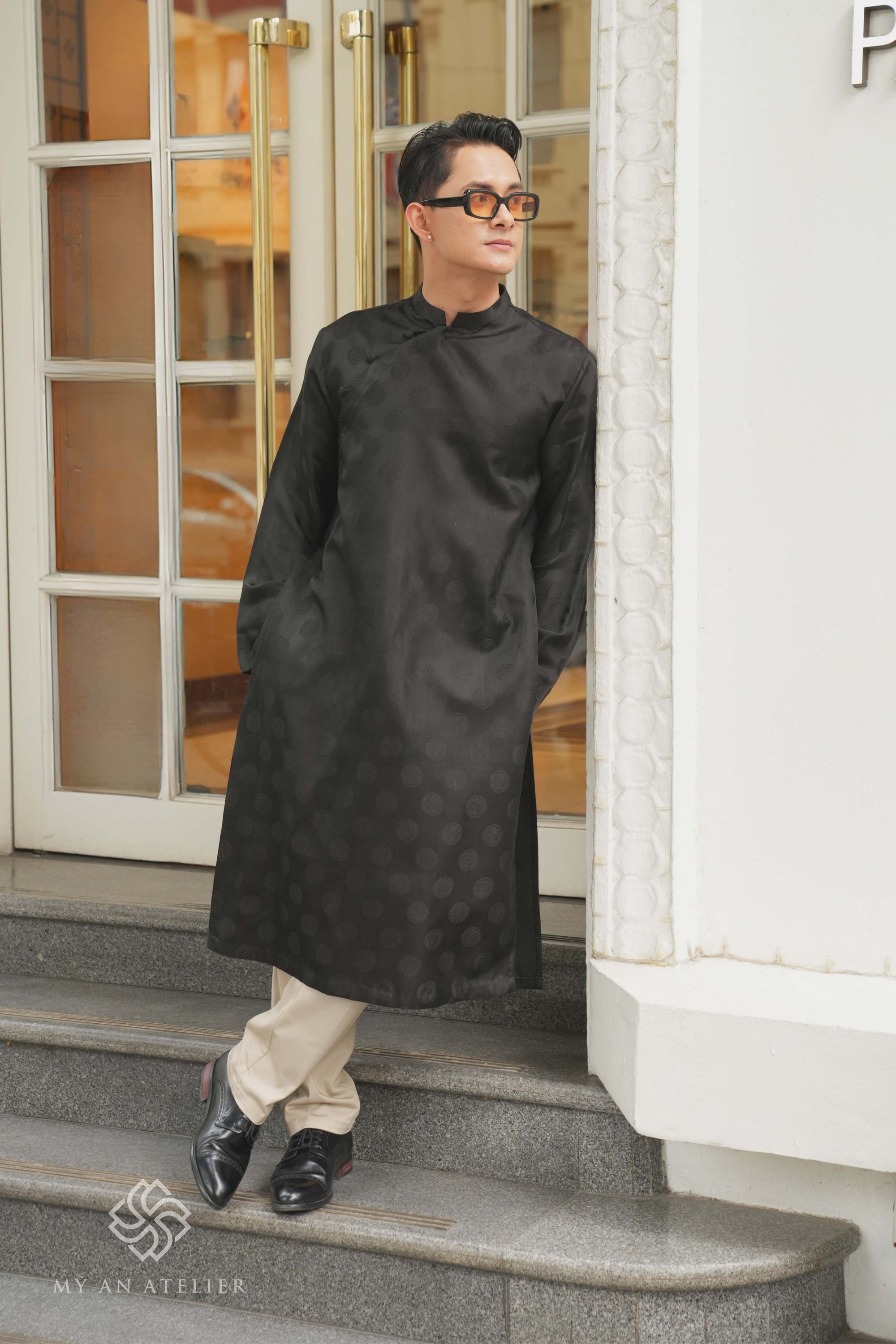 Mulberry silk men modern Vietnamese dress
