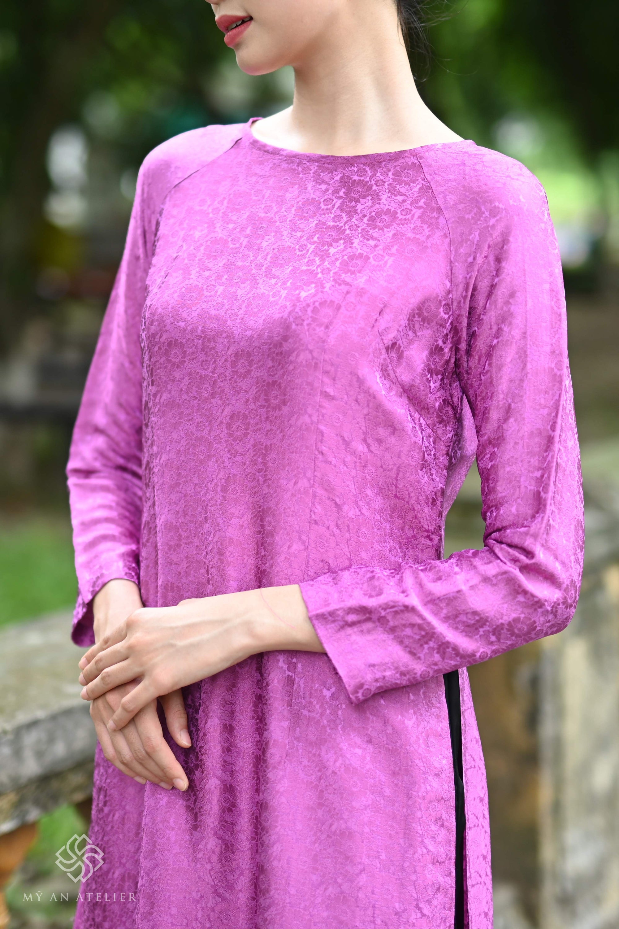Mulberry silk modern Vietnamese ao dai