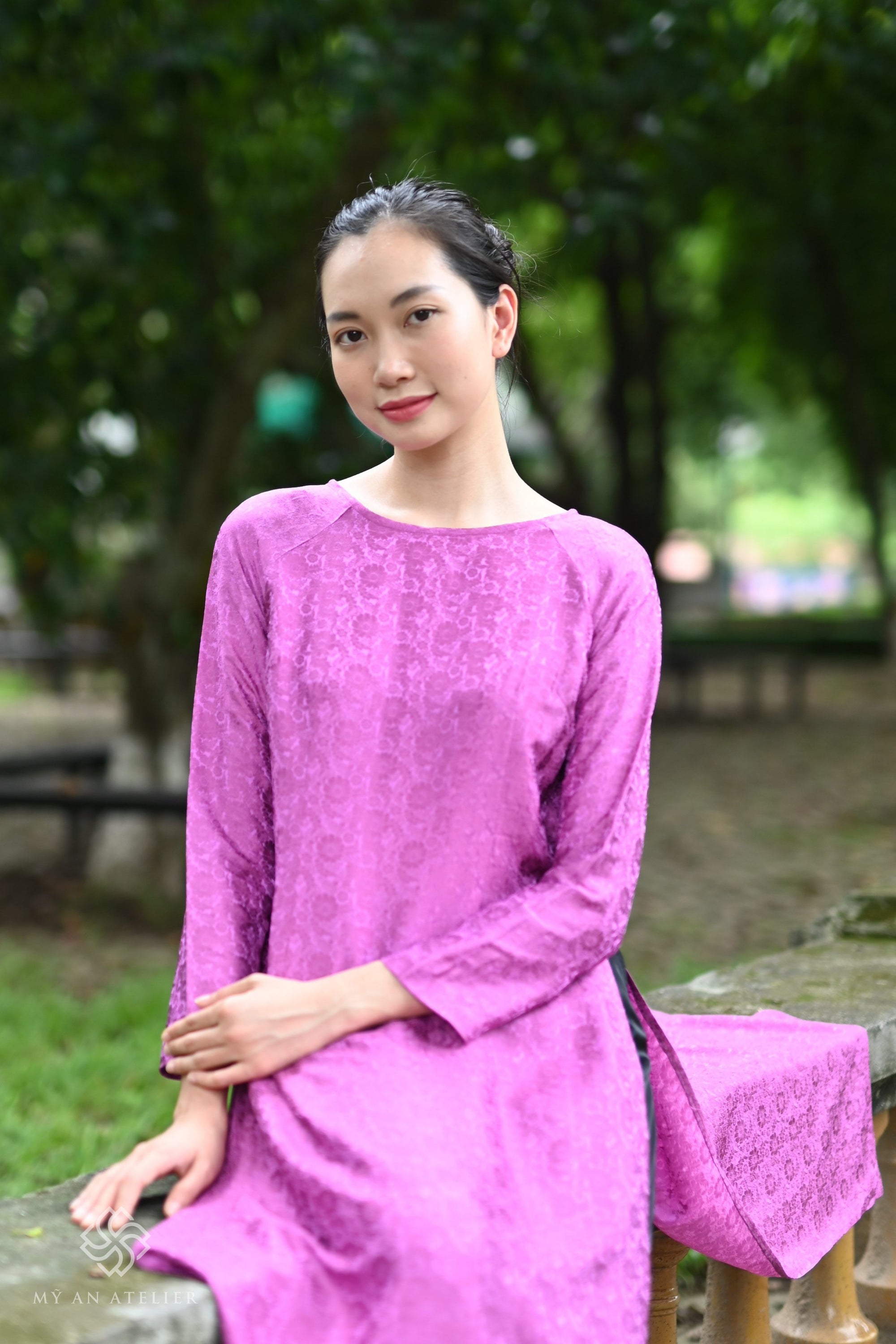 Mulberry silk modern Vietnamese ao dai