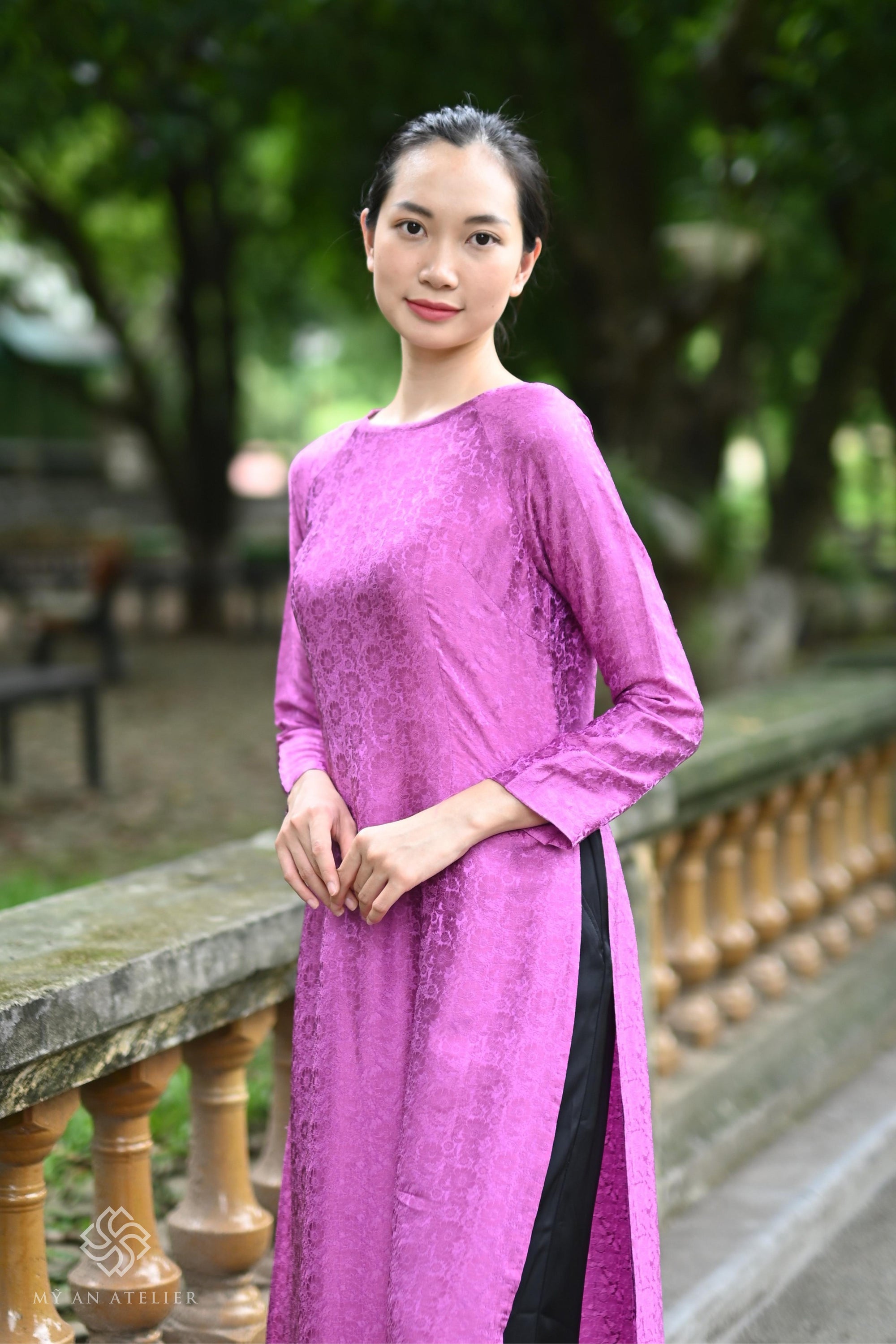 Mulberry silk modern Vietnamese ao dai