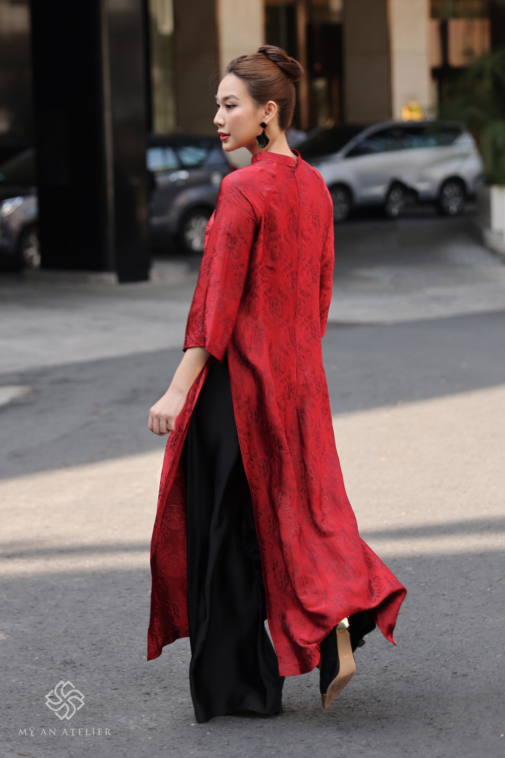 Mulberry silk red ao dai