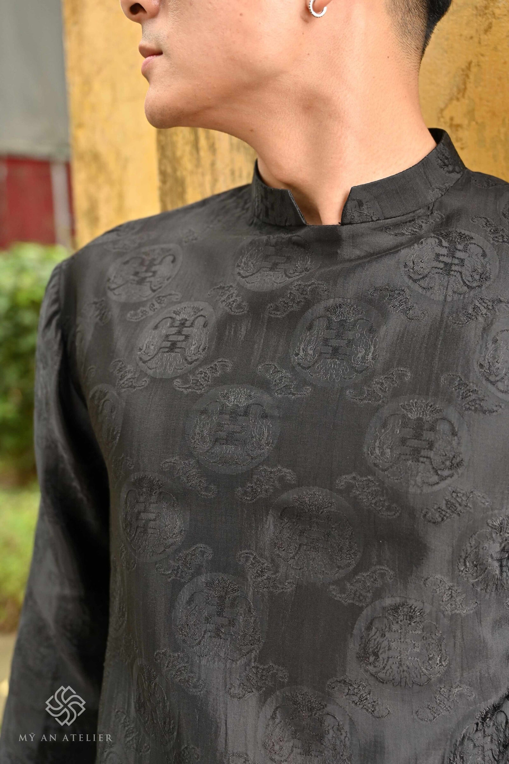 Mulberry silk Vietnam costume male