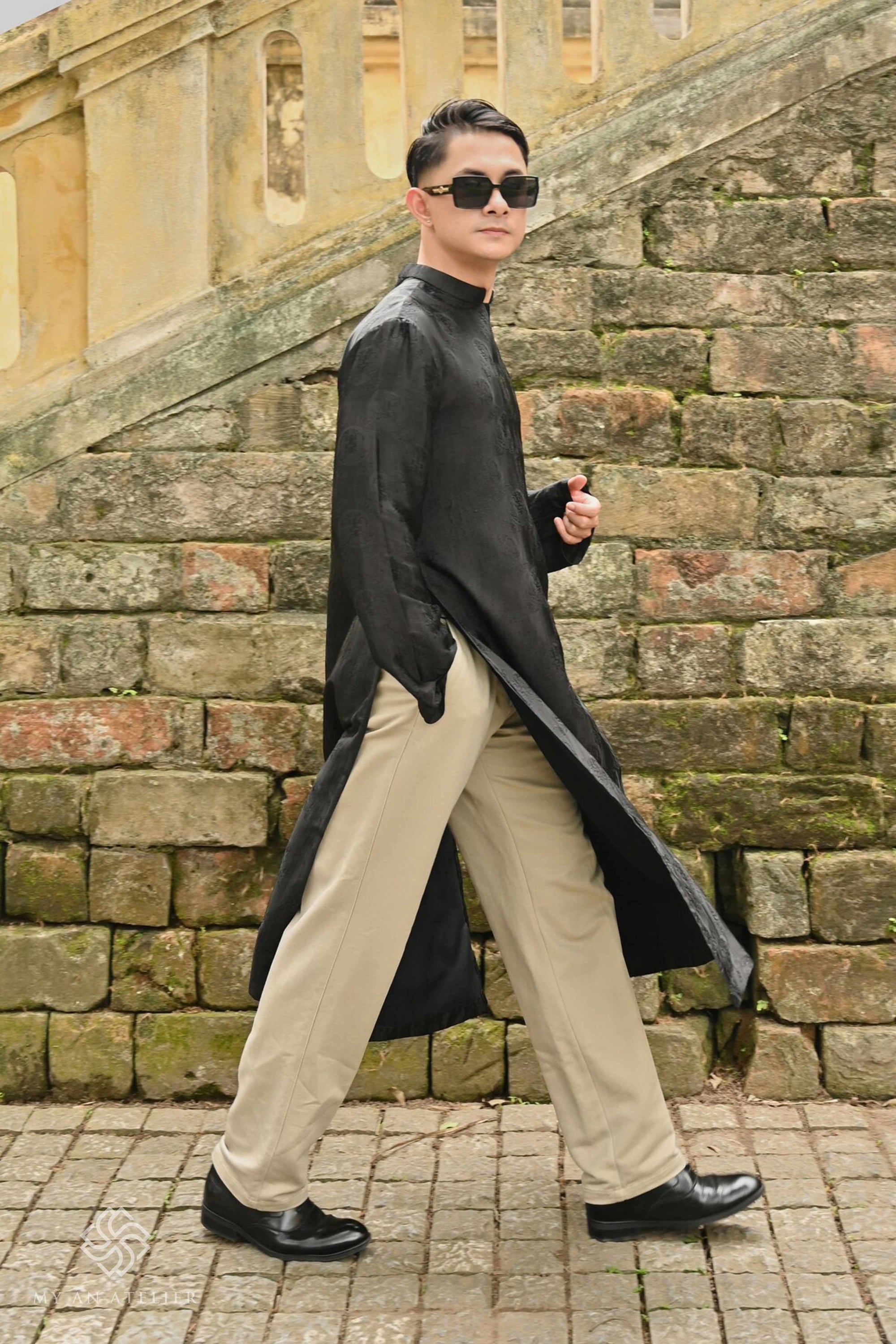 Mulberry silk Vietnam costume male