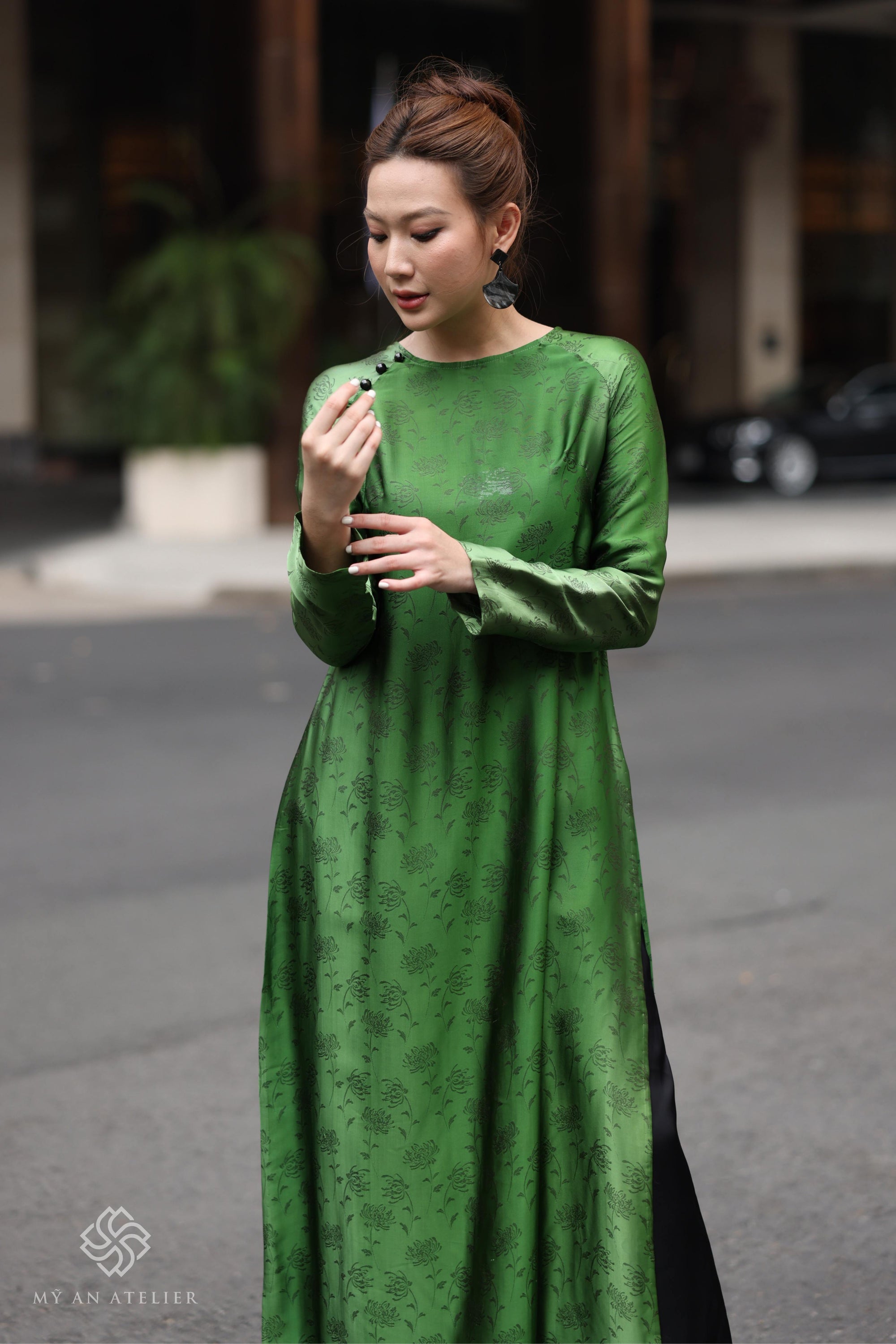 Mulberry silk vietnamese costume female