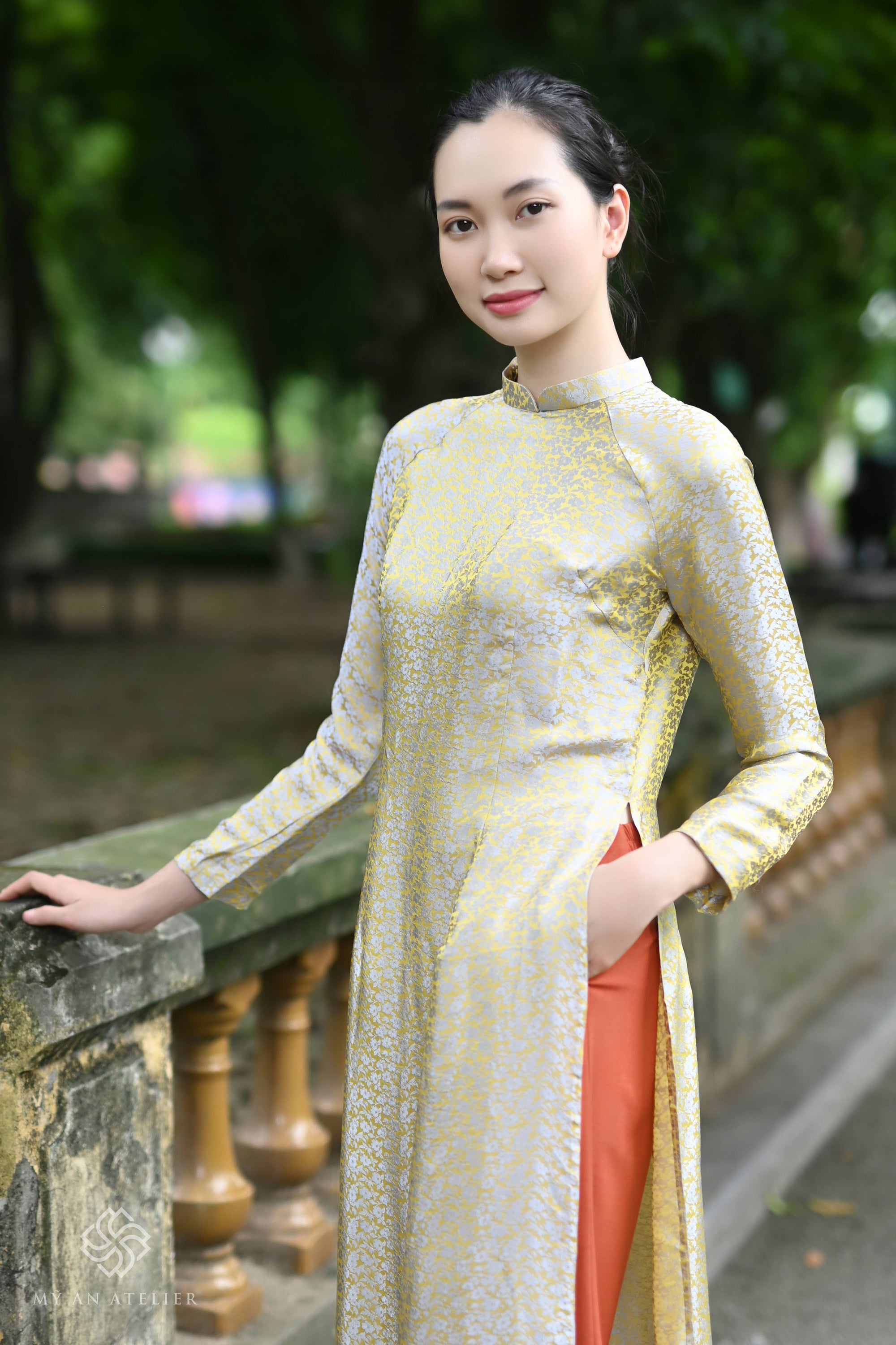 Mulberry silk wedding ao dai women