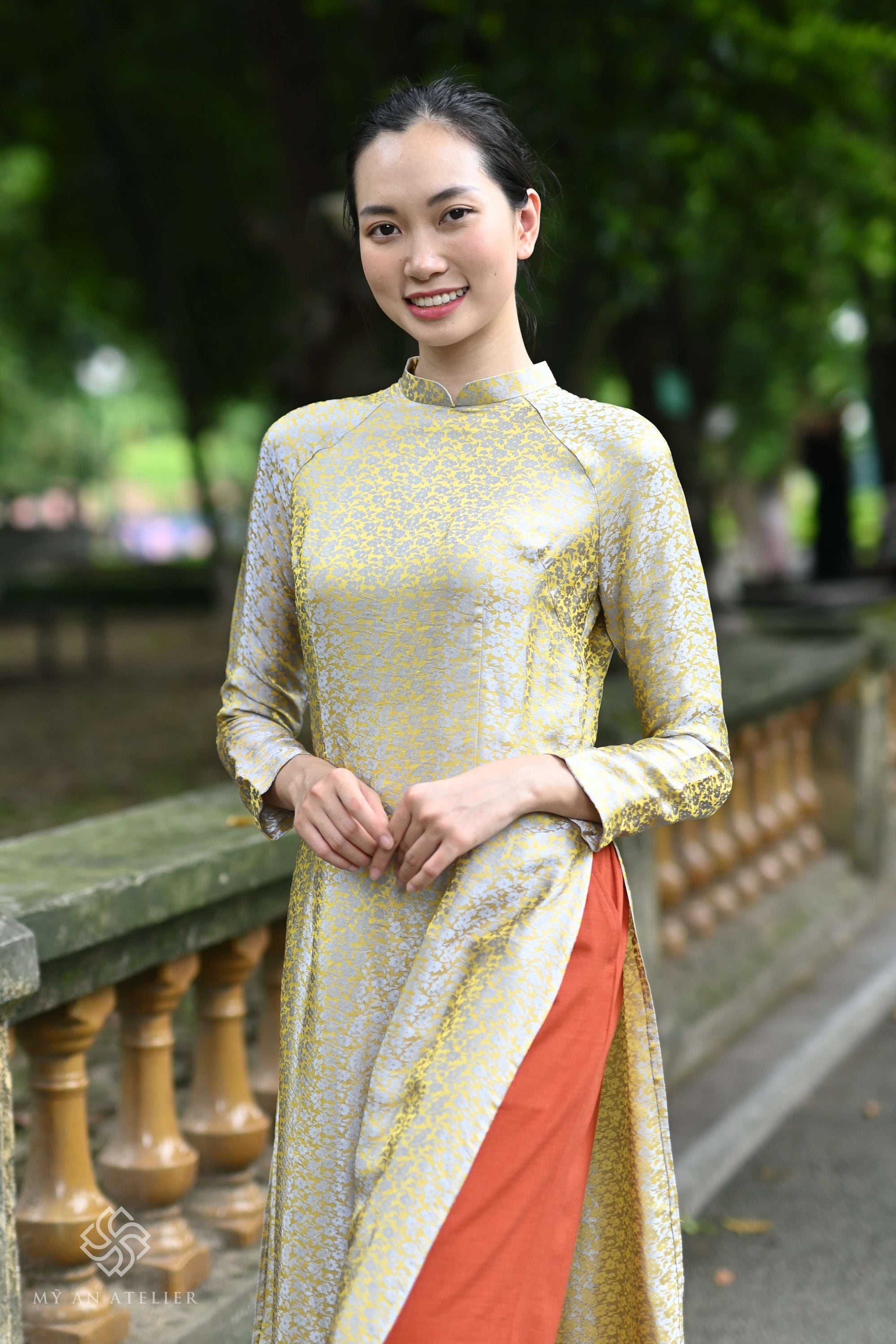 Mulberry silk wedding ao dai women