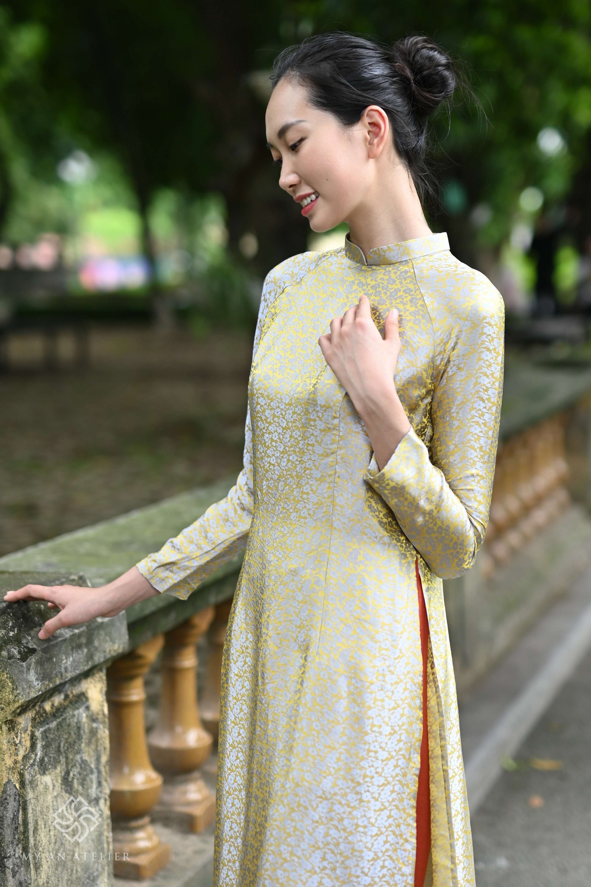Mulberry silk wedding ao dai women