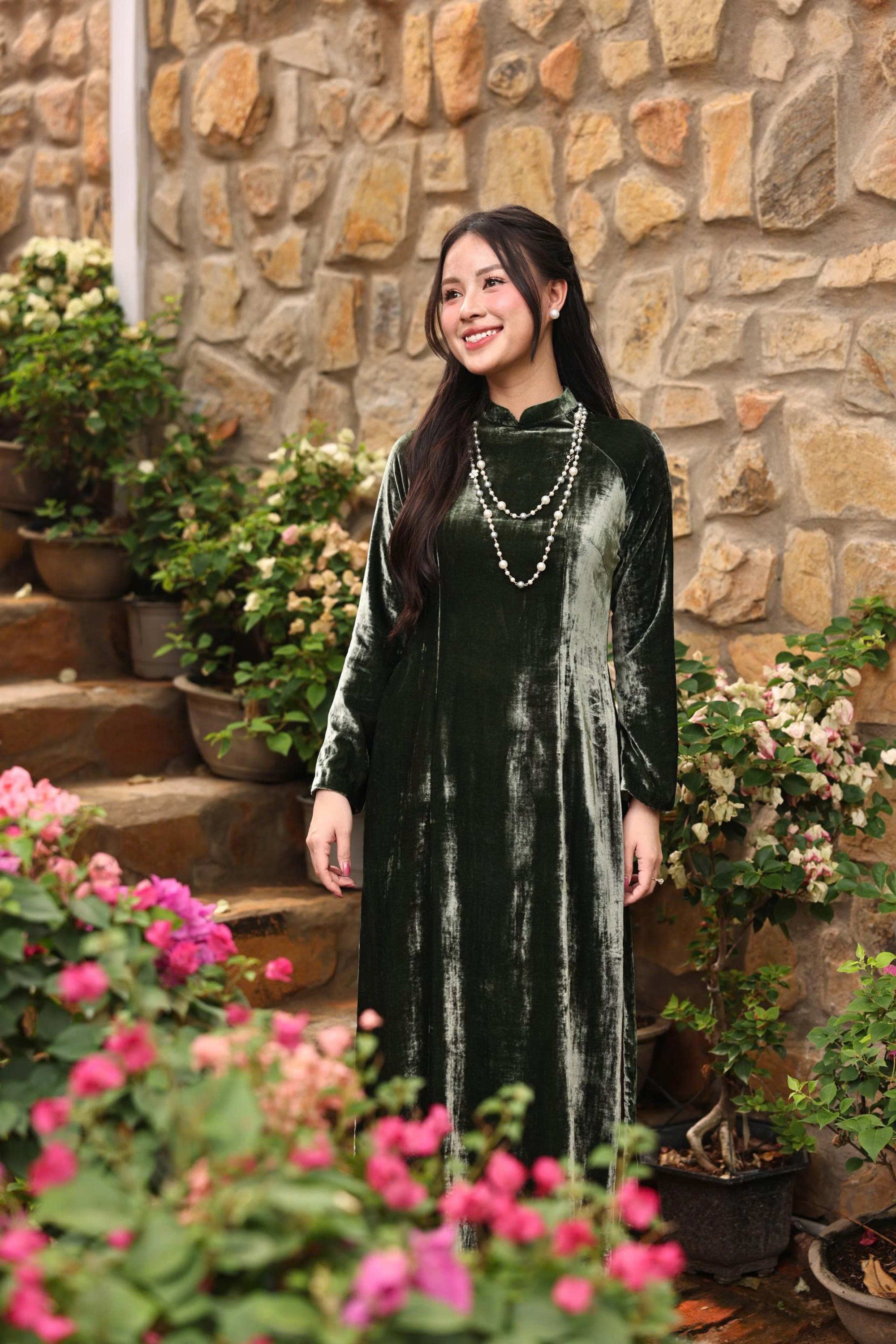 Velvet Vietnam women's dress