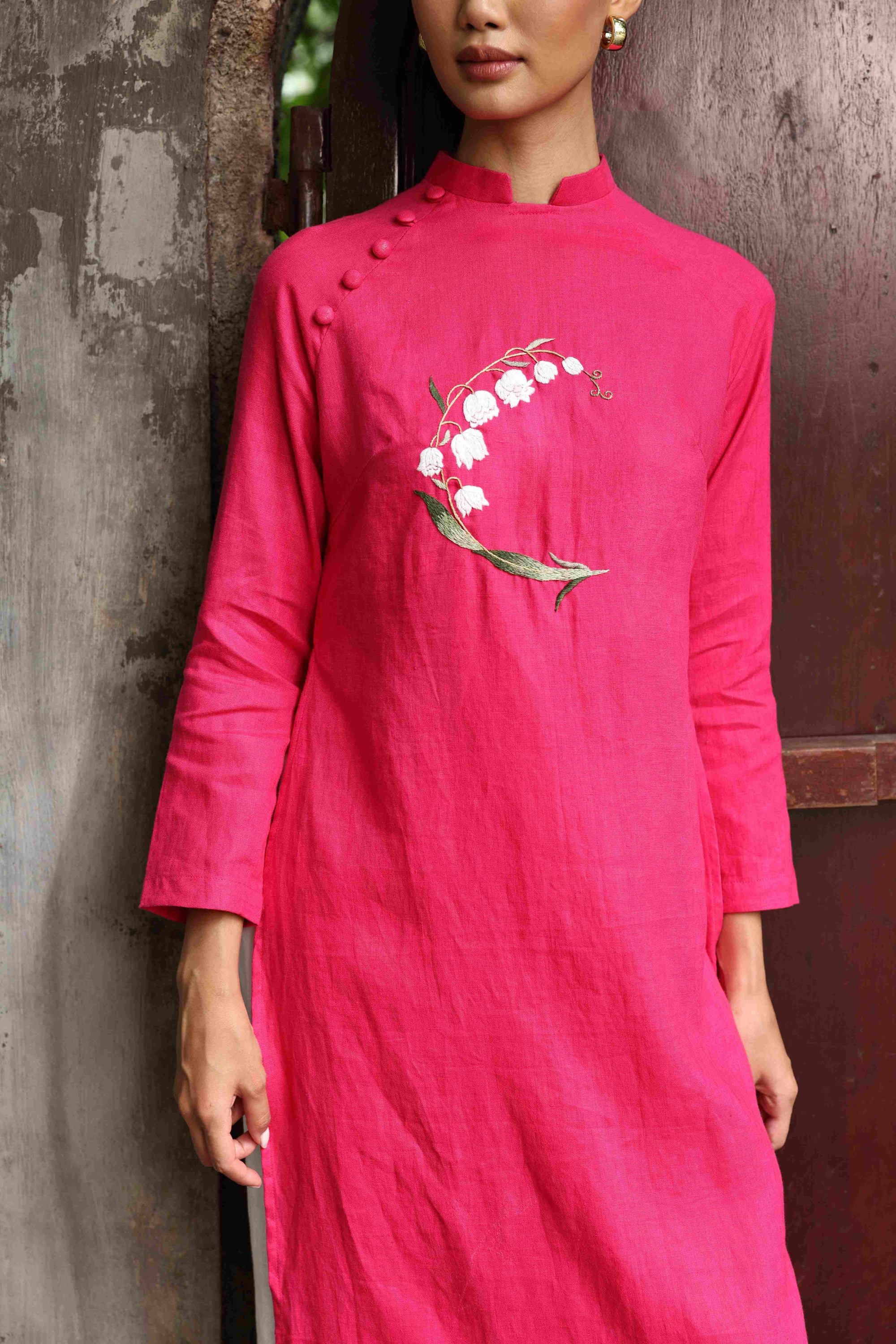 embroidered long sleeve ao dai