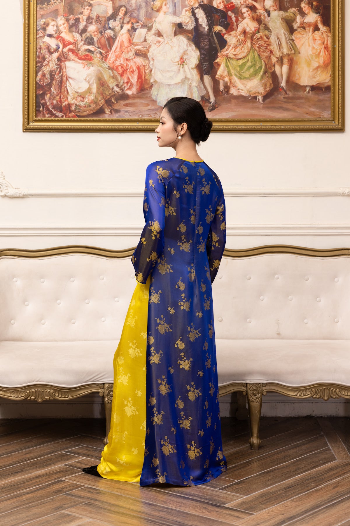 formal Vietnamese silk tunic