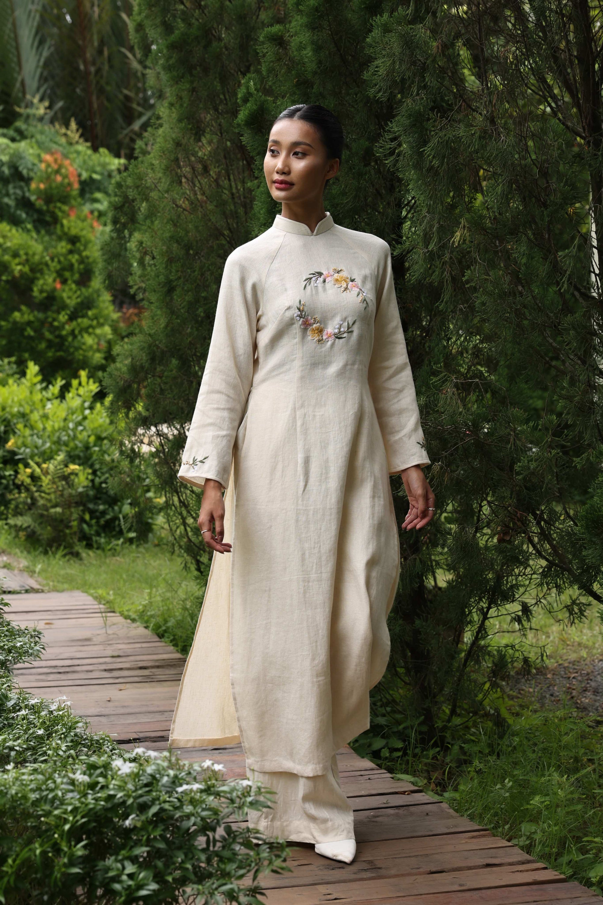Formal Vietnamese linen dress