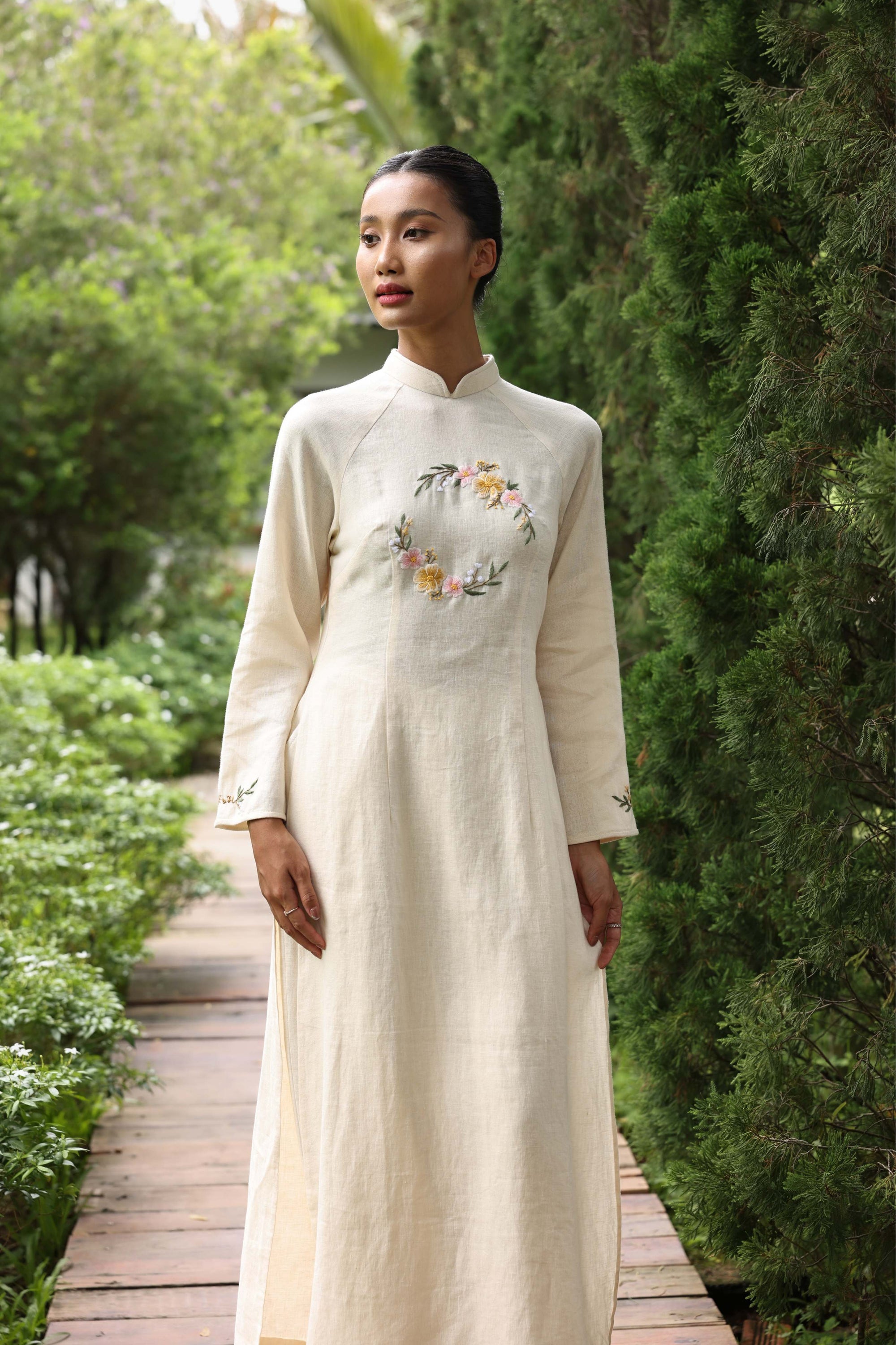Formal Vietnamese linen dress