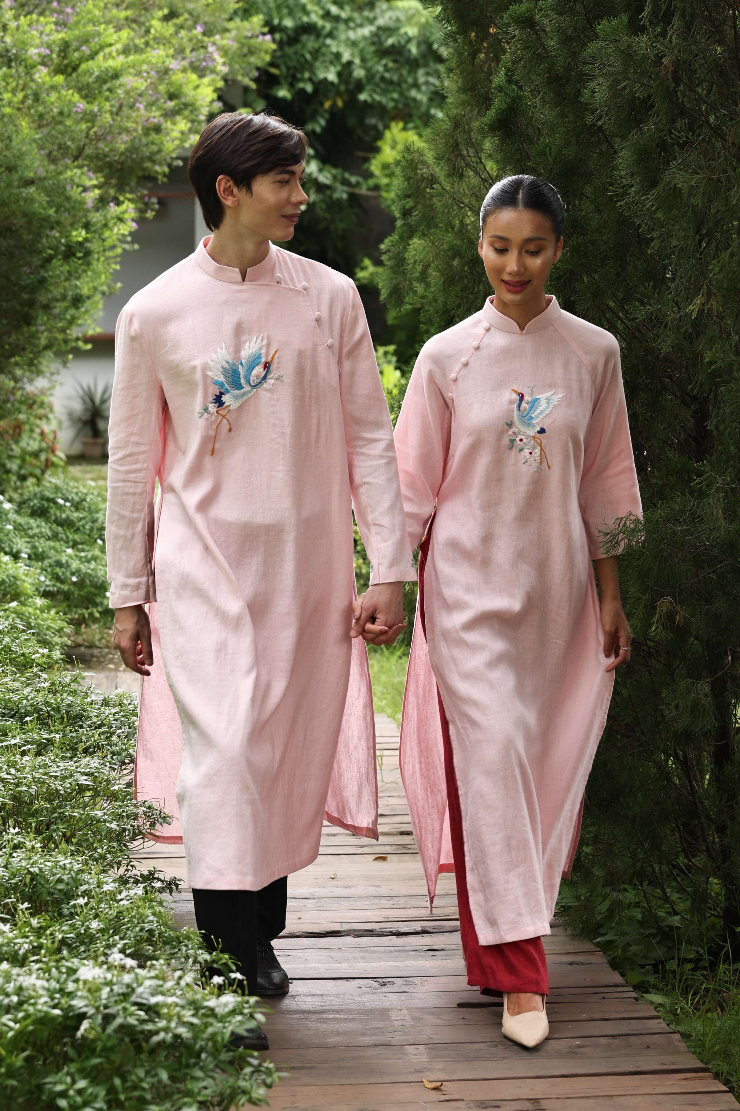 Hand-embroidered ao dai couple set LAD-C19 – AO DAI MYAN