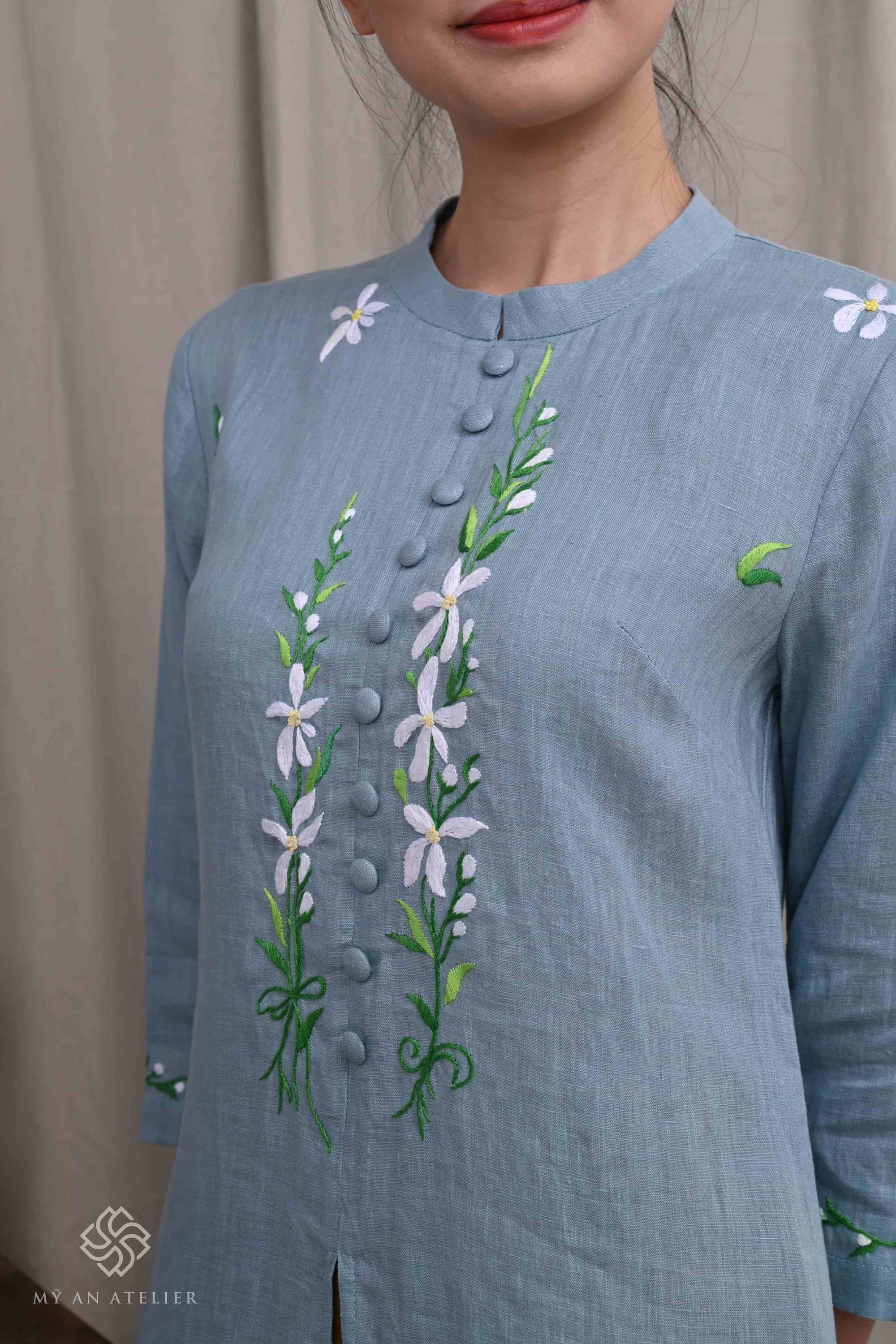 Hand-embroidered linen floral ao dai