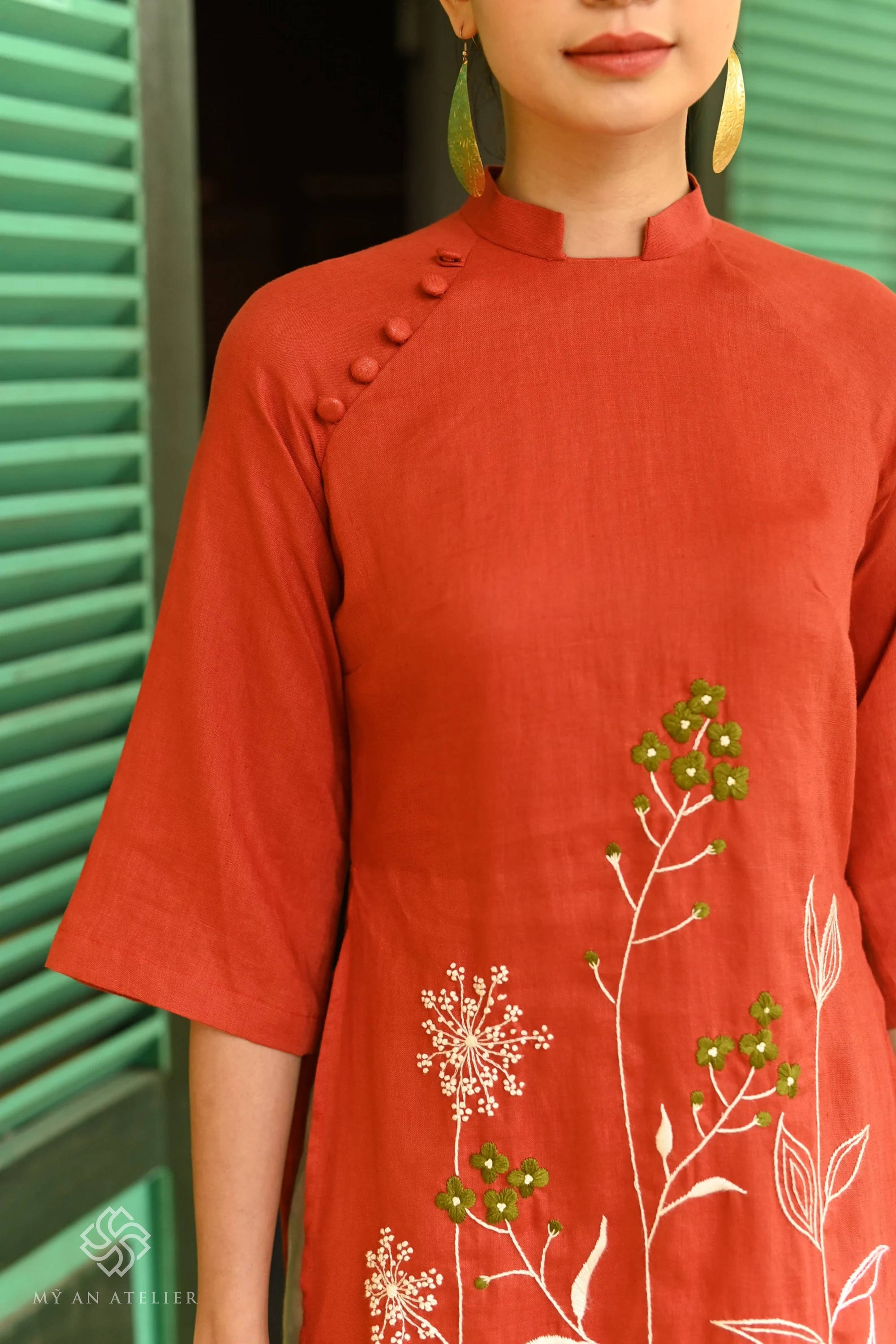 Hand-embroidered linen red ao dai