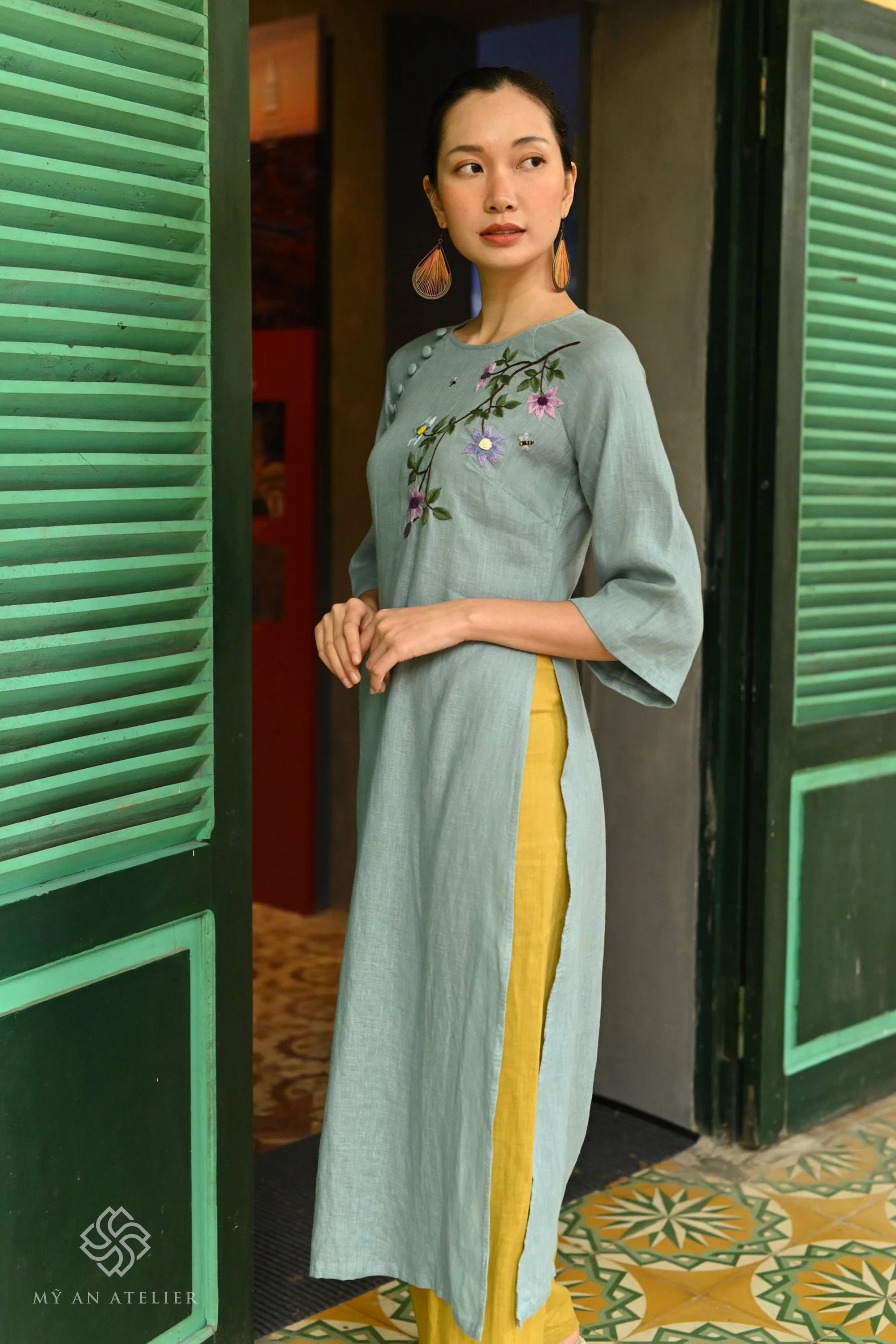 Hand-embroidered linen Vietnamese ao dai