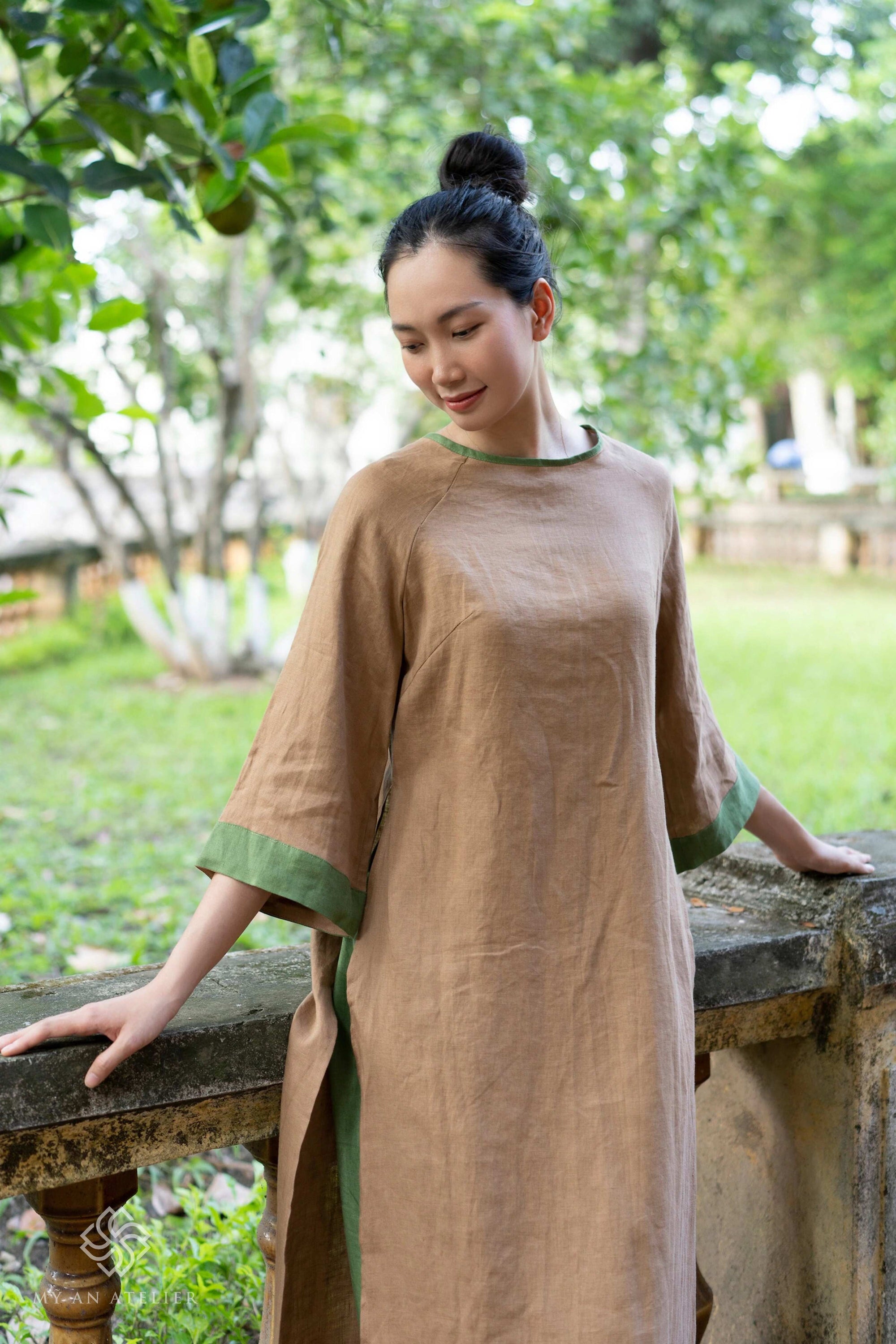 Linen ao dai Vietnamese