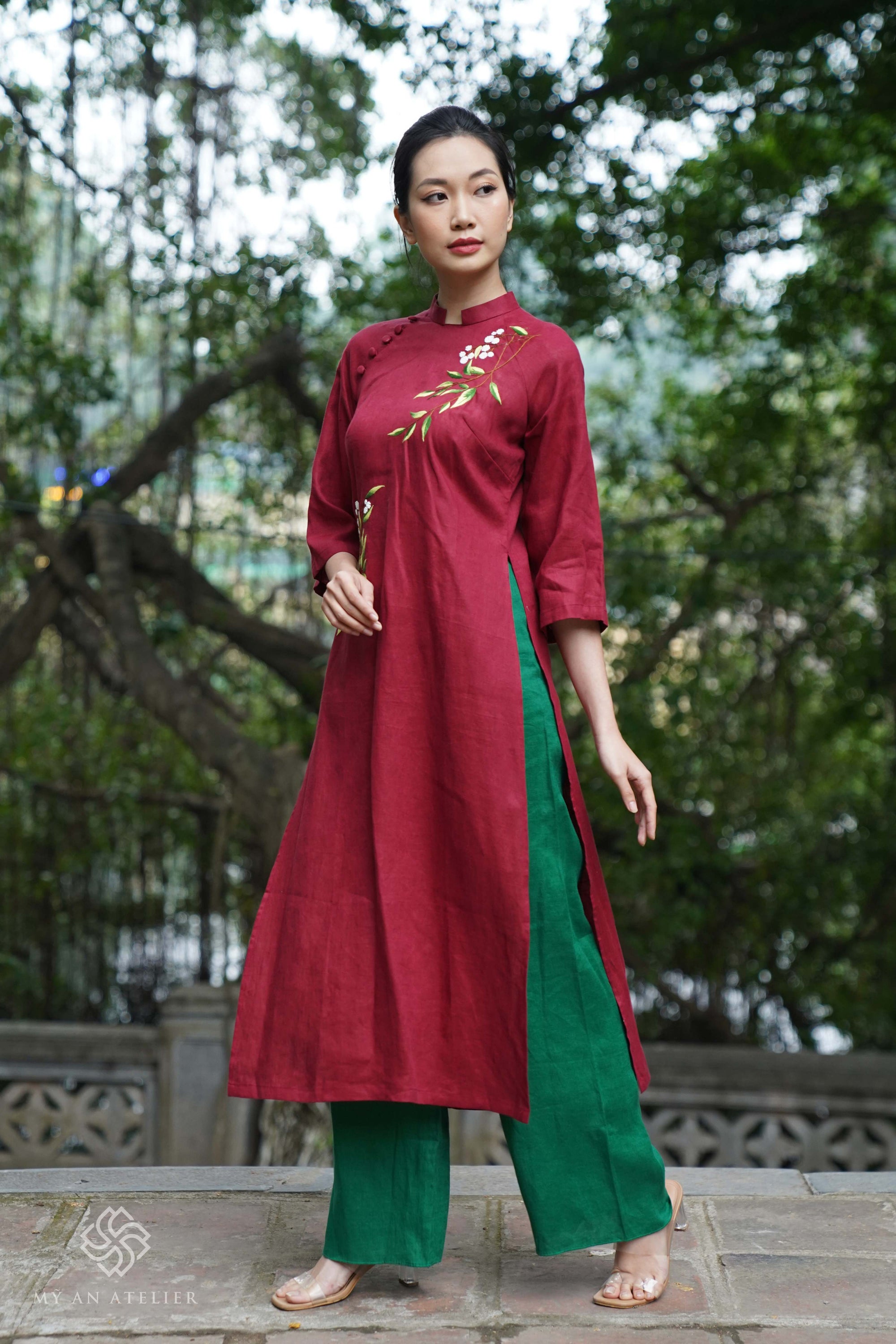 Linen ao dai with hand floral embroidery