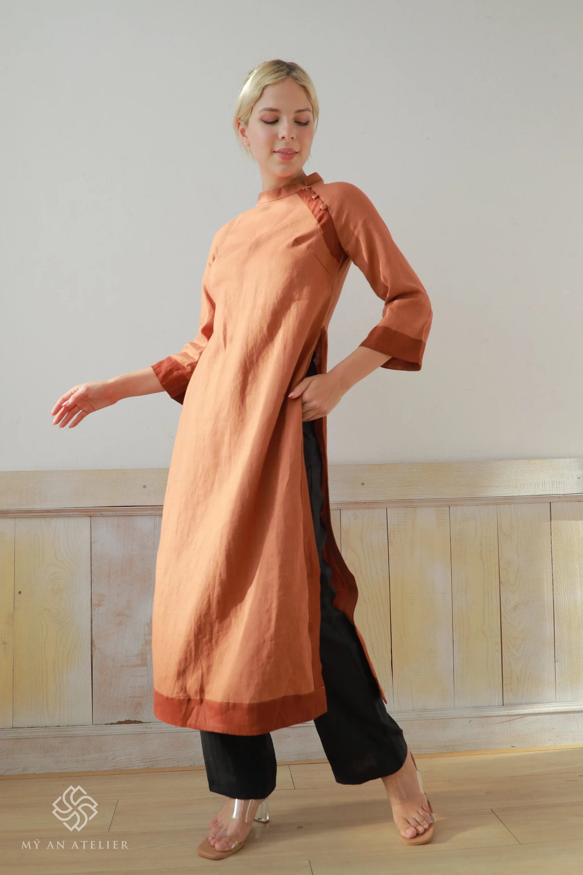Linen long sleeve tunic