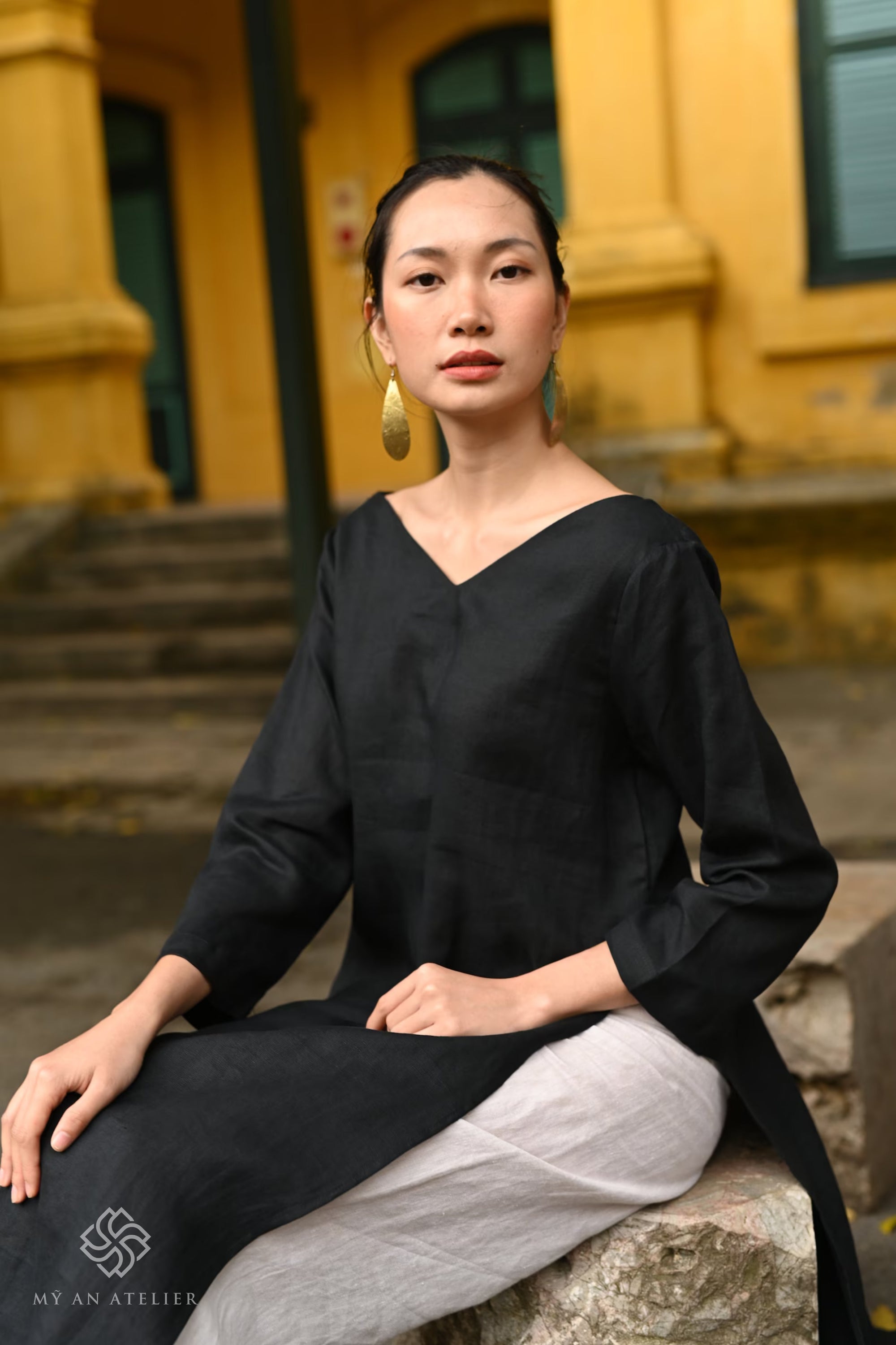 Linen modern ao dai casual