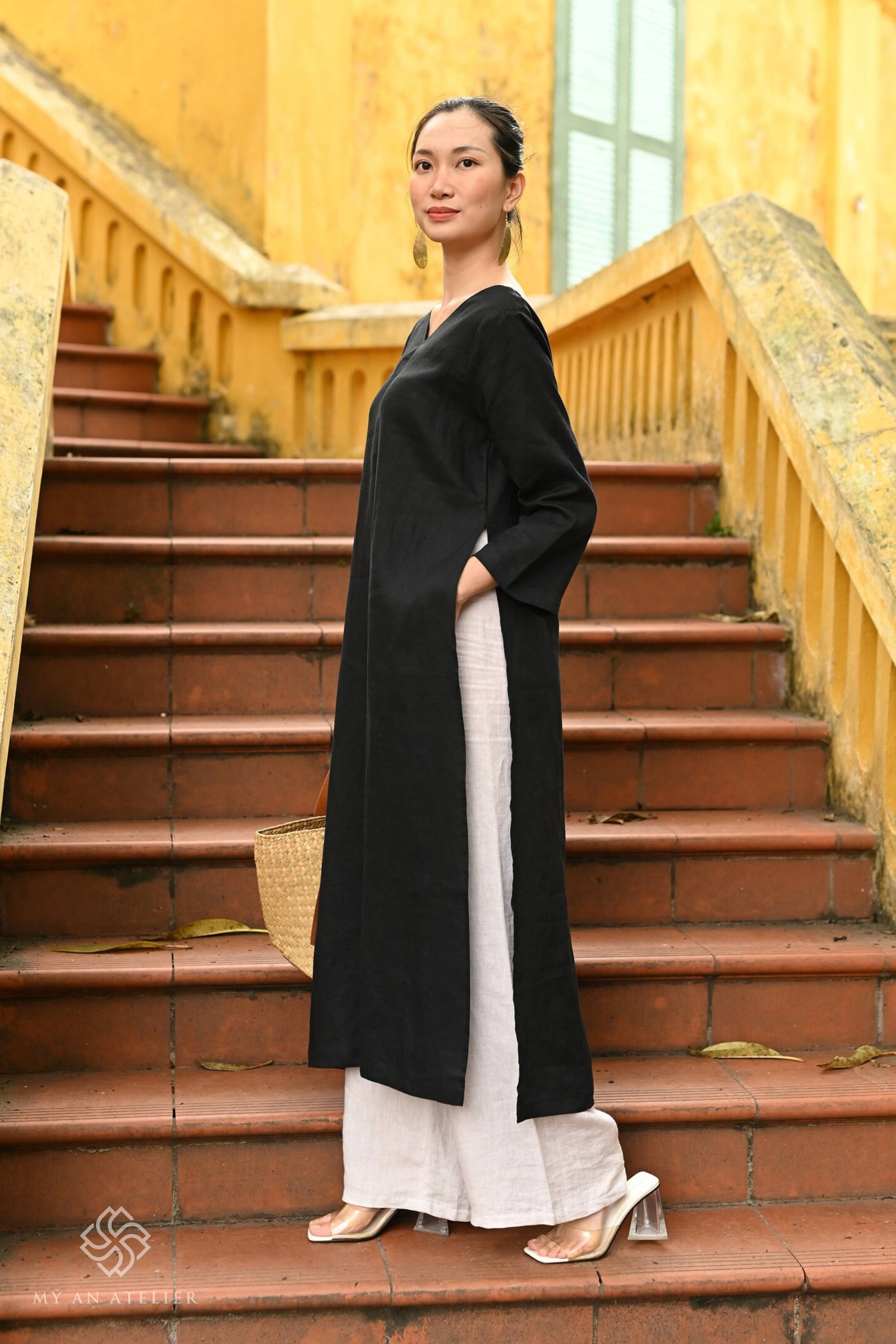 Linen modern ao dai casual