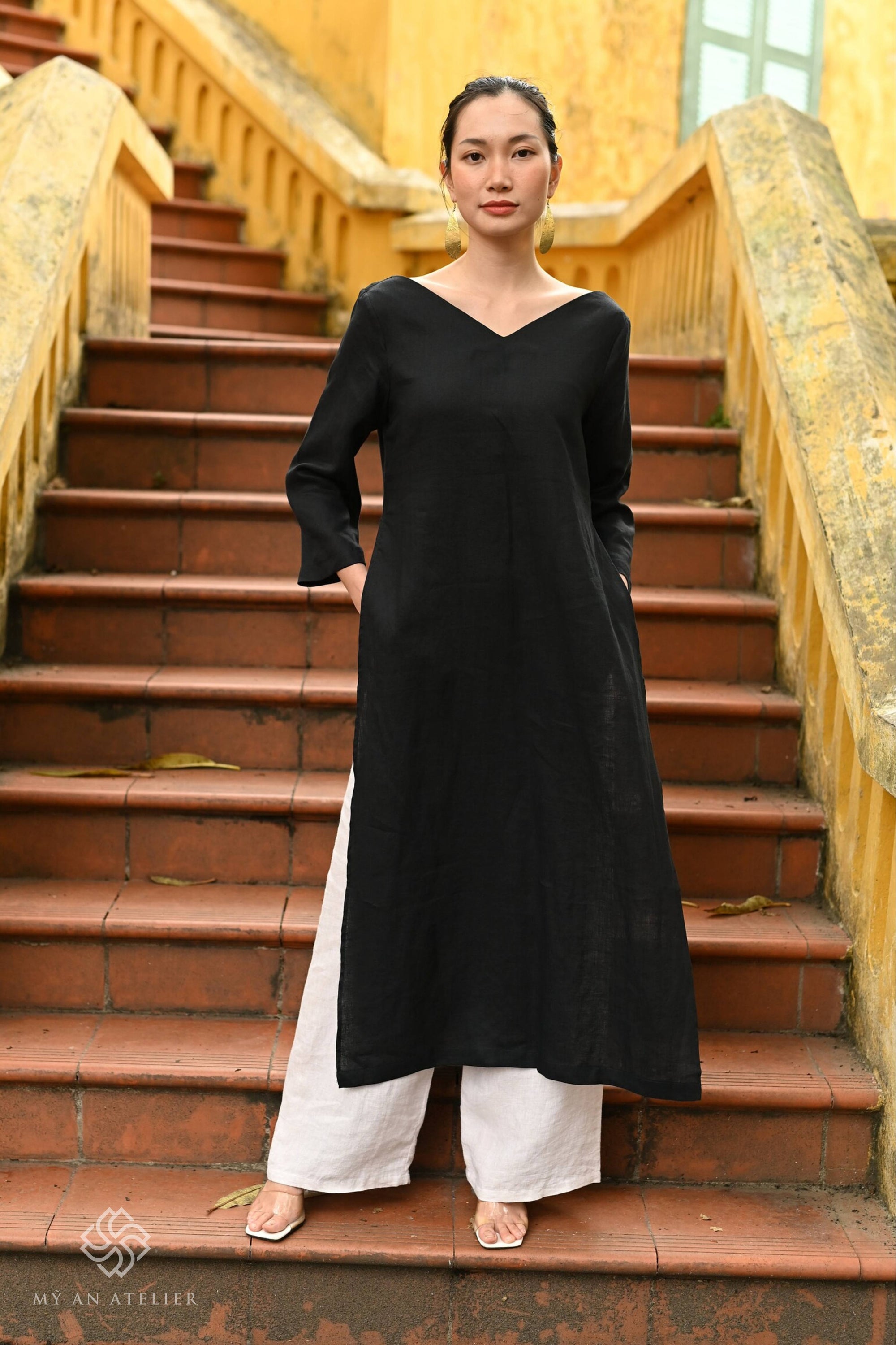 Linen modern ao dai casual