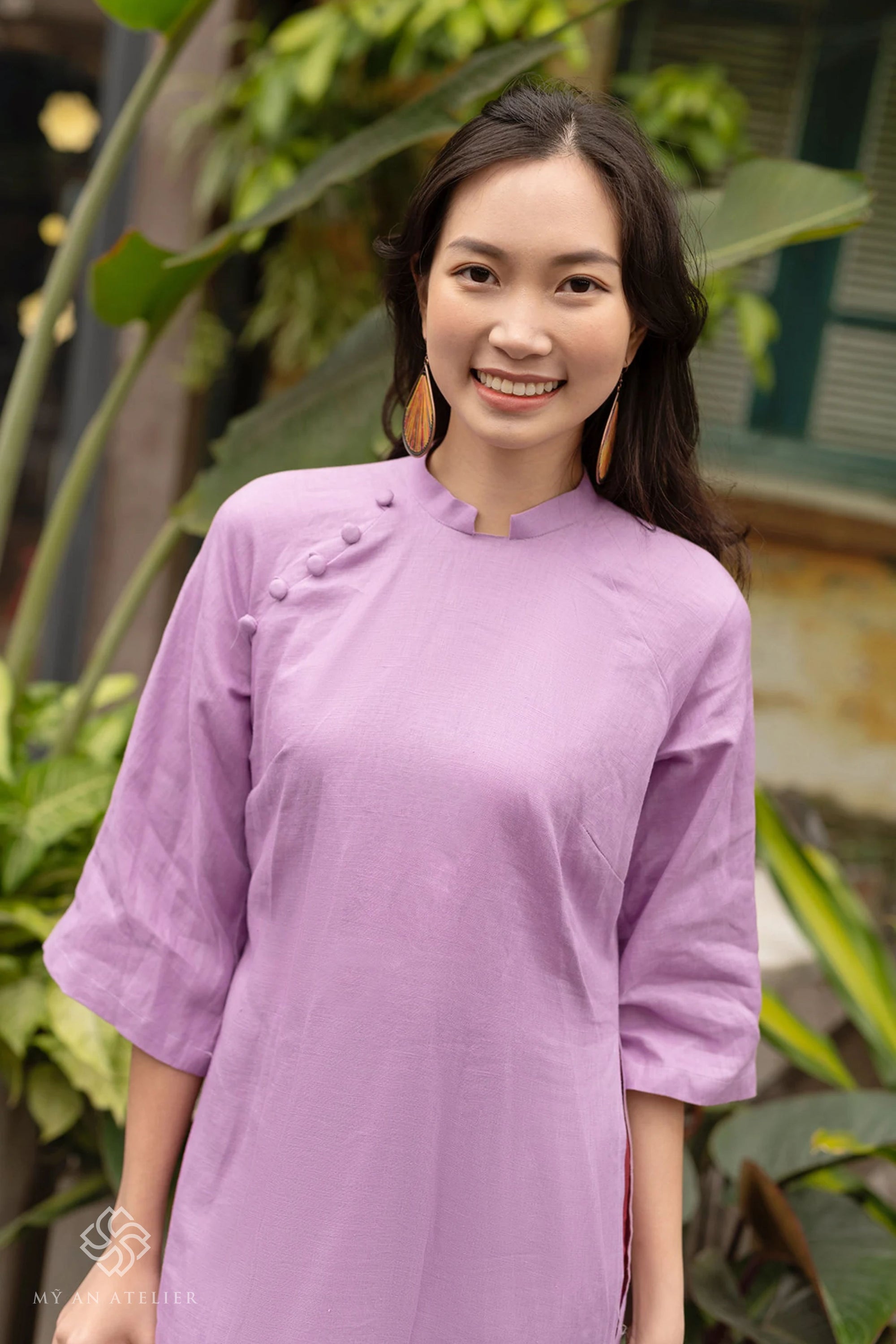 Linen plain ao dai for Tet