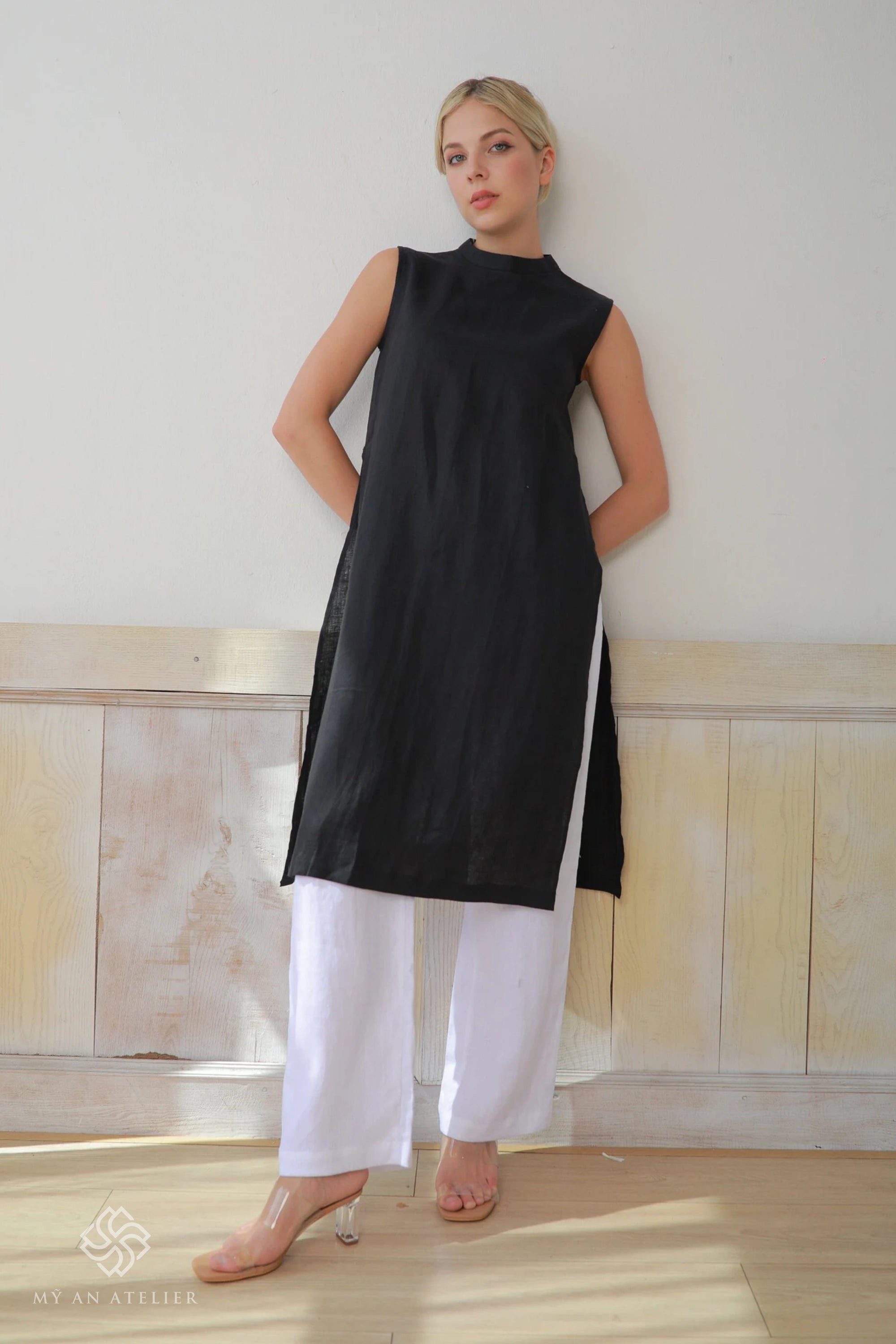 Linen sleeveless Vietnam tunic dress