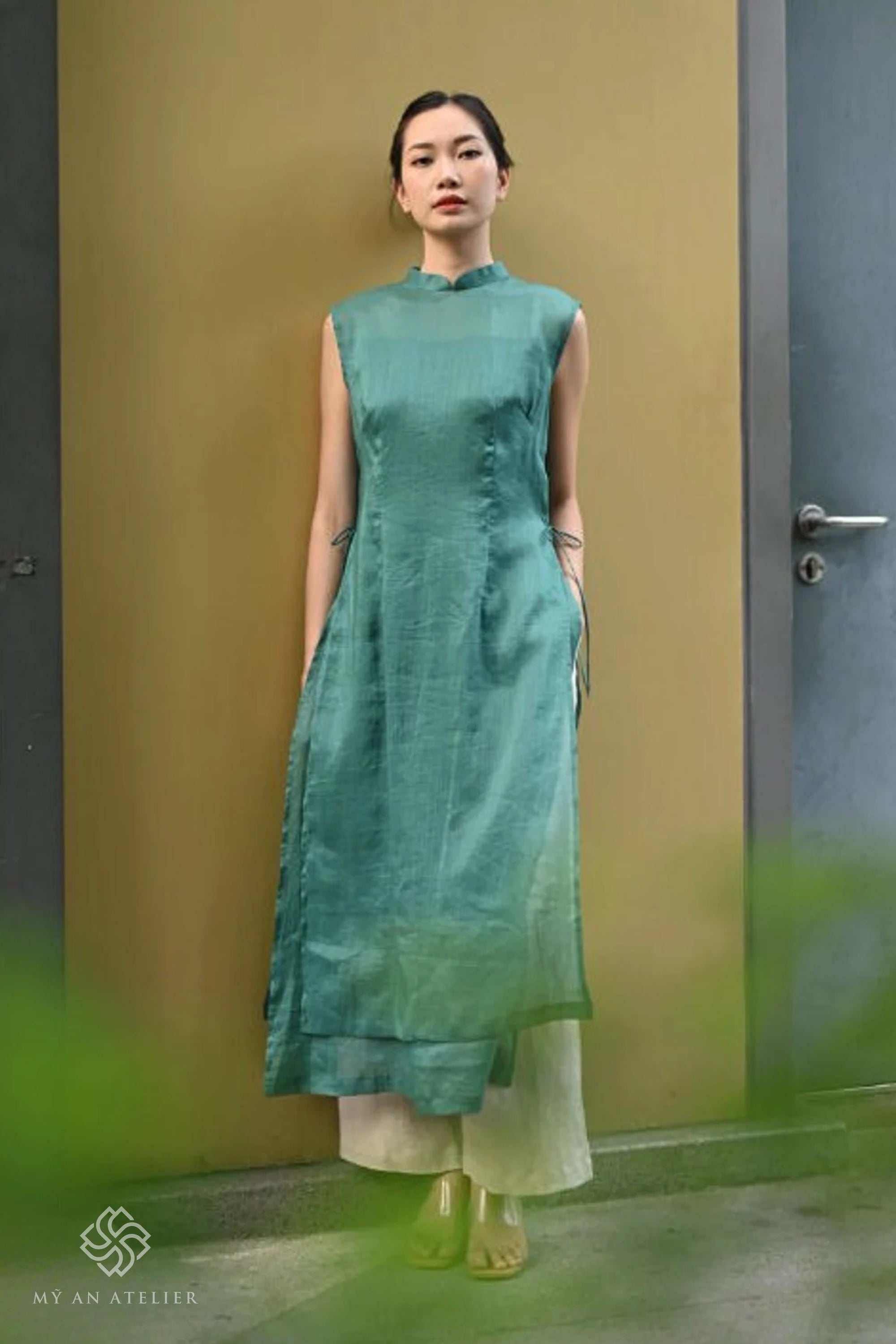 Linen Vietnam costume womens
