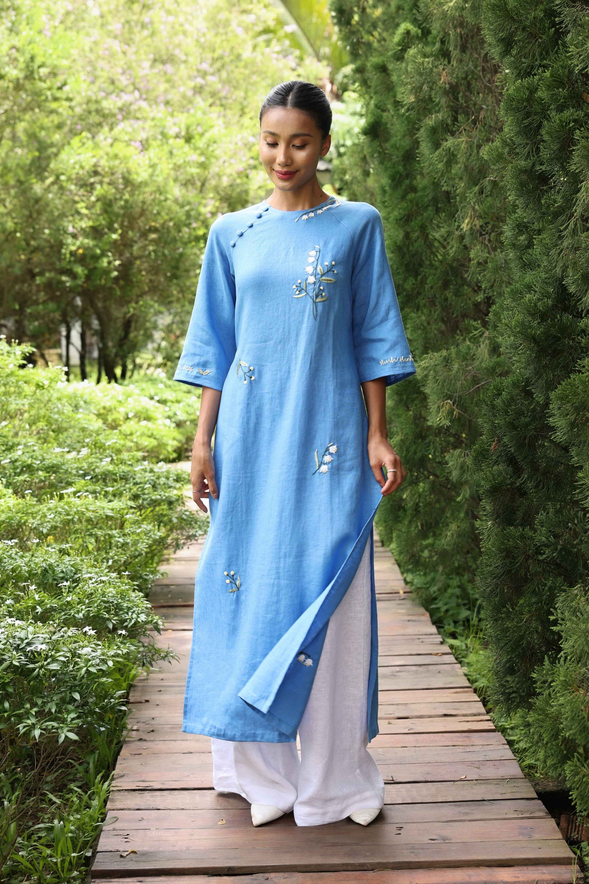 Linen Vietnam women dress