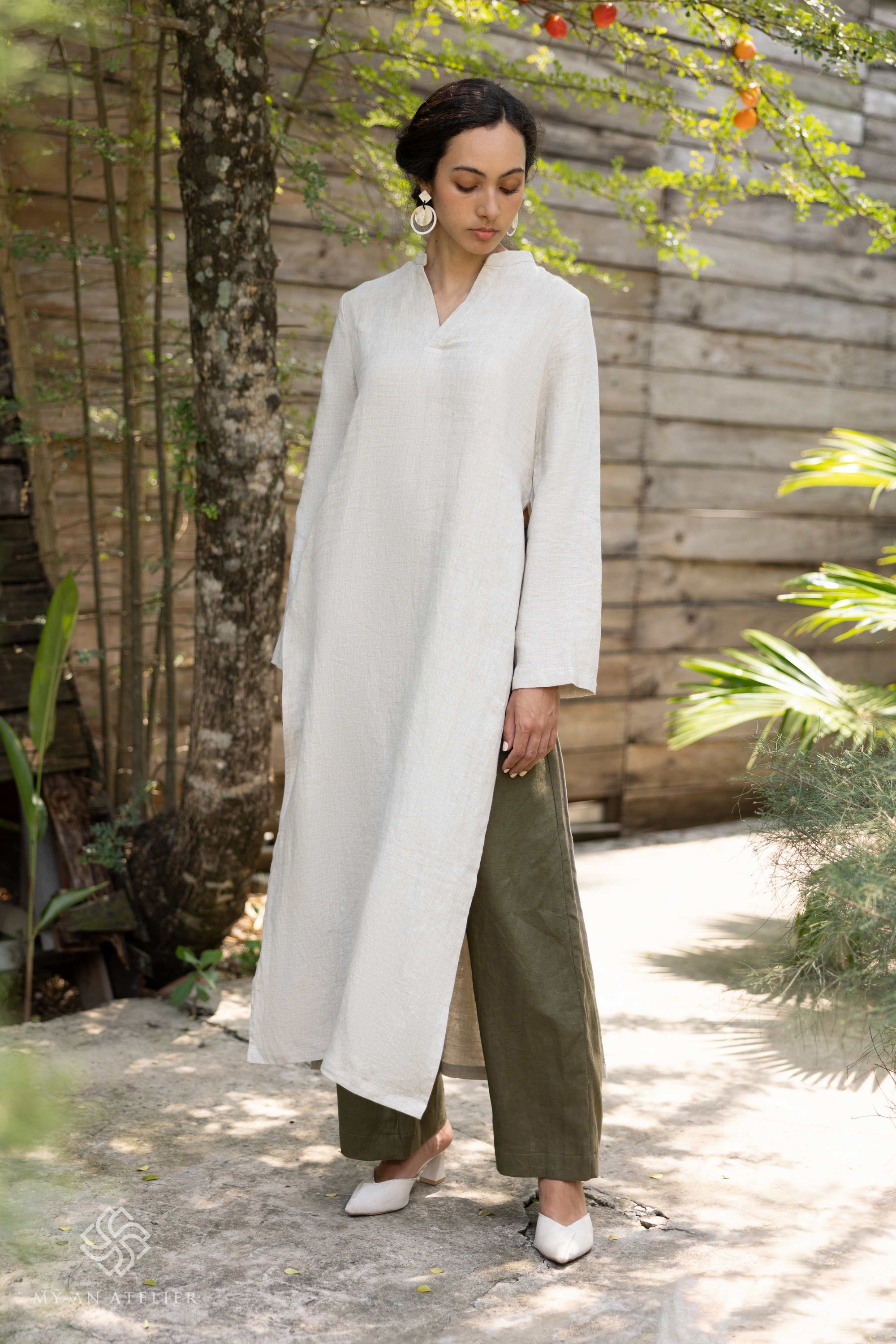 Linen Vietnamese ao dai for women