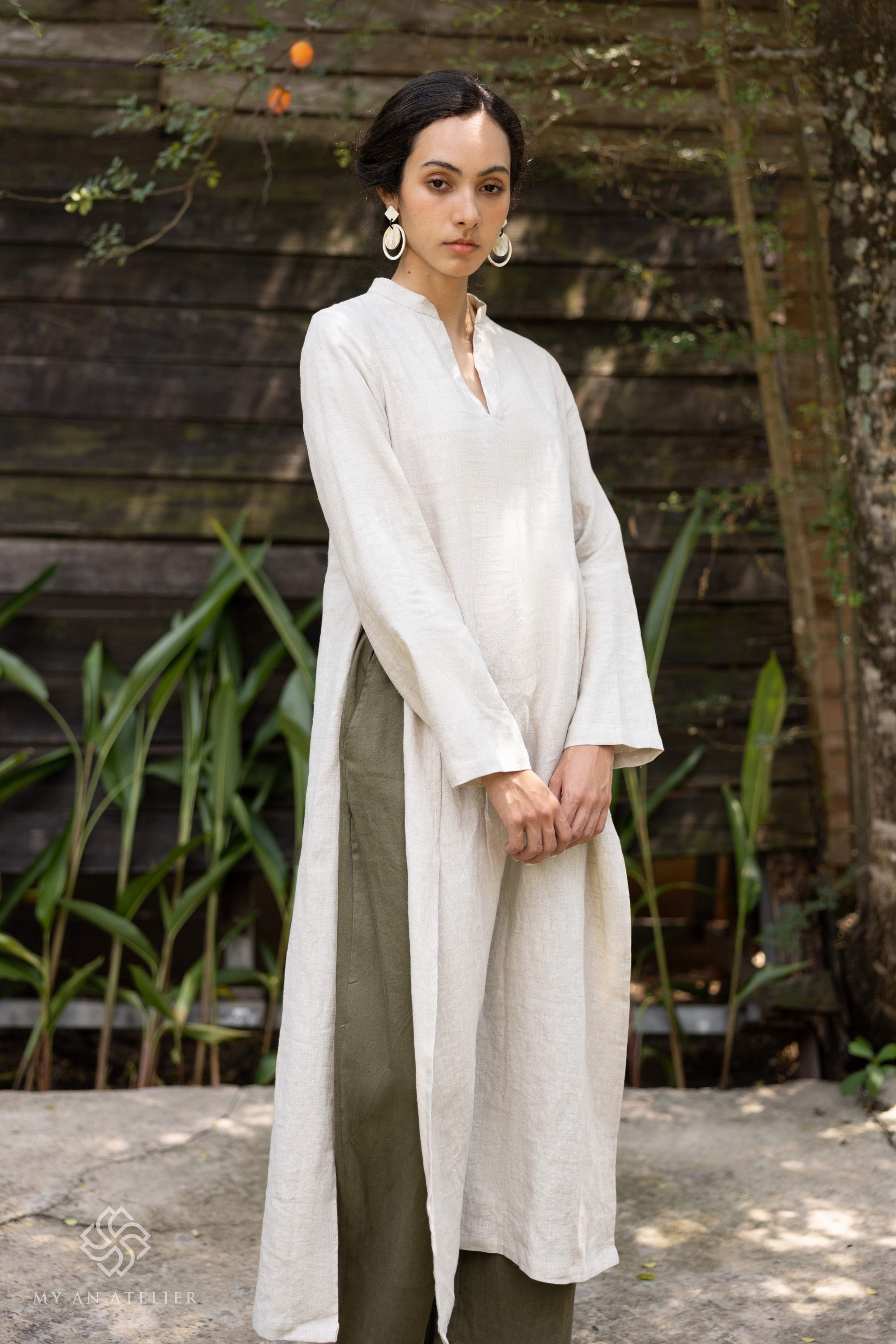 Linen Vietnamese ao dai for women