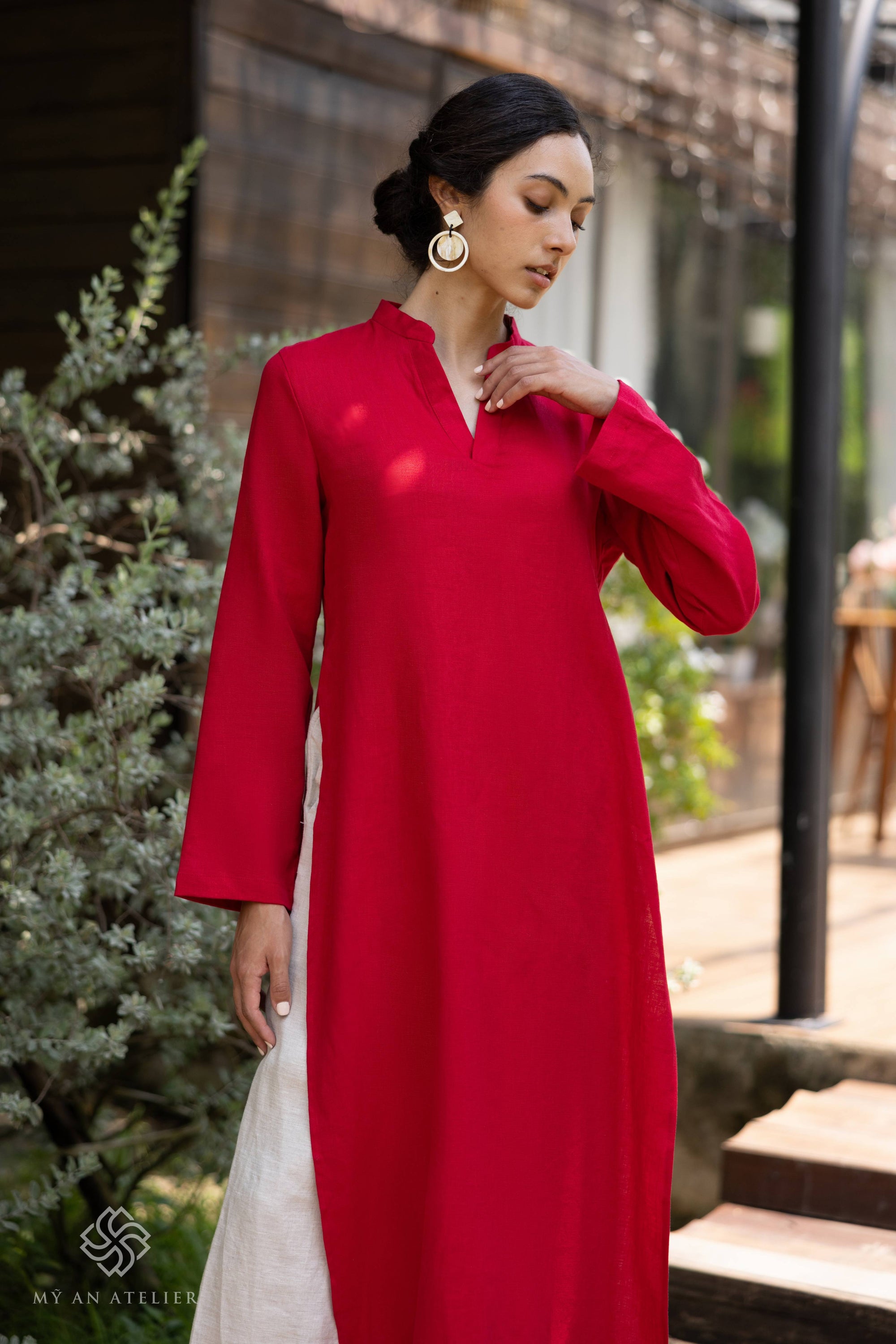 Linen Vietnamese dress with pants